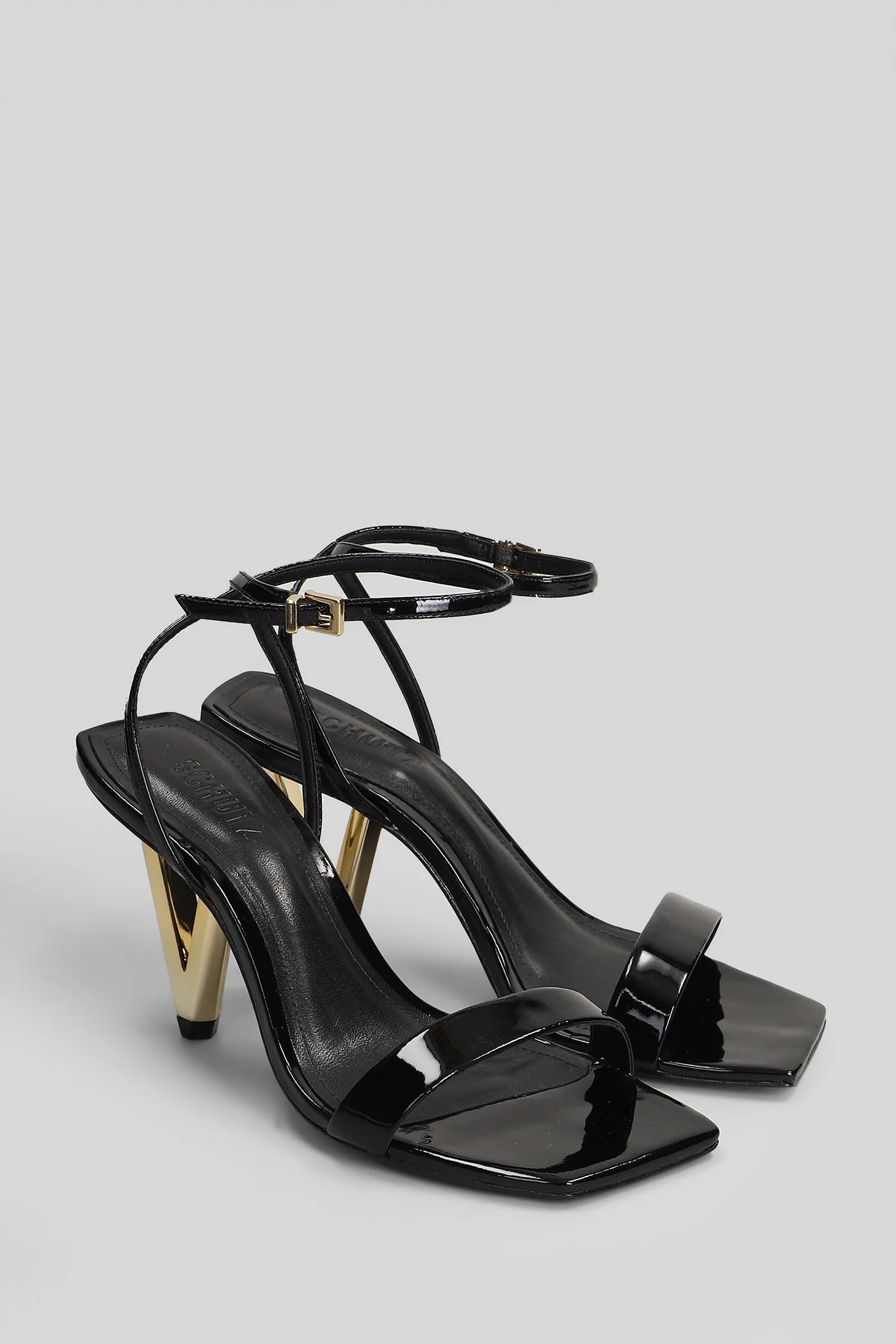Sandals in black patent leather - Image 2