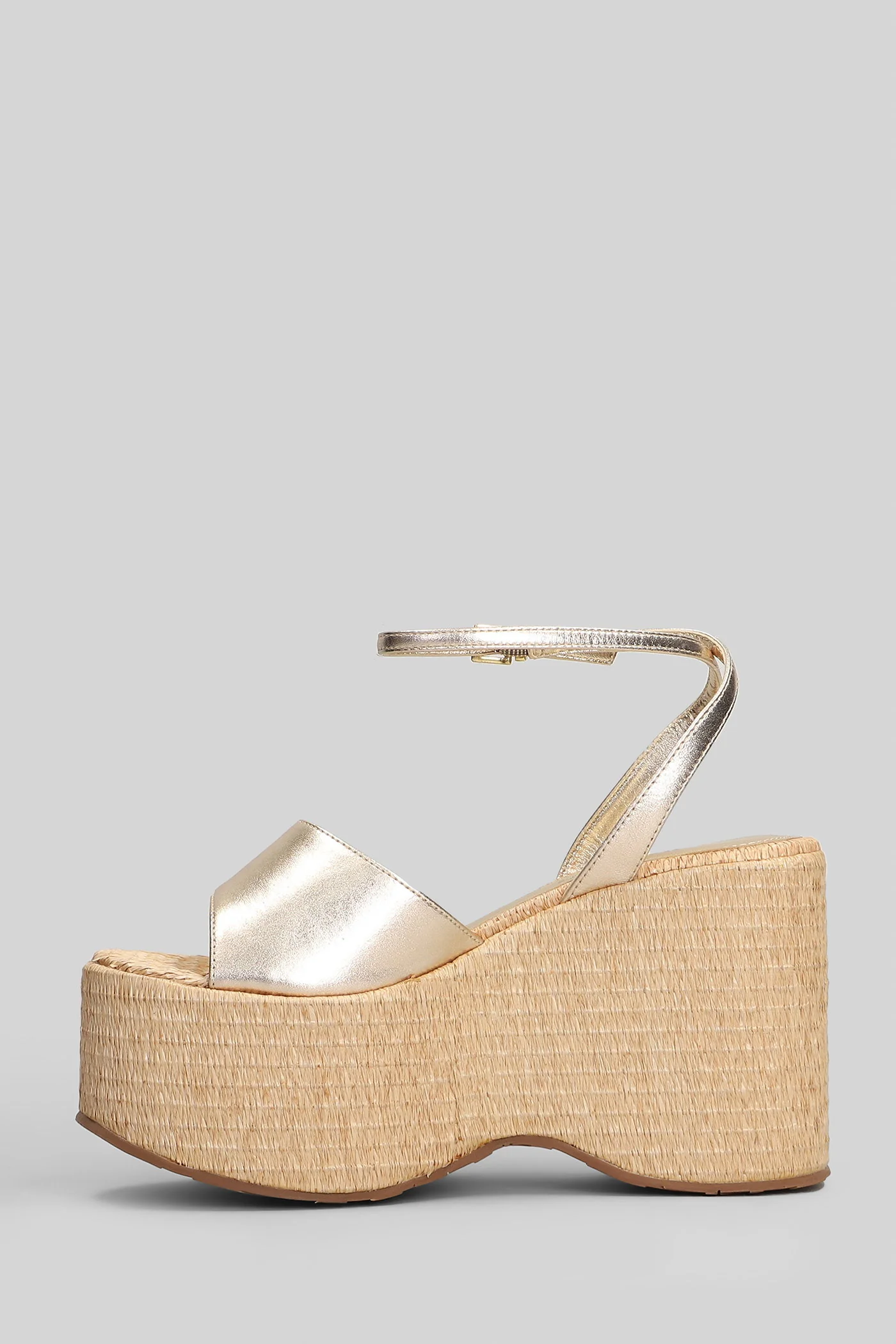 Wedges in gold leather - Image 3