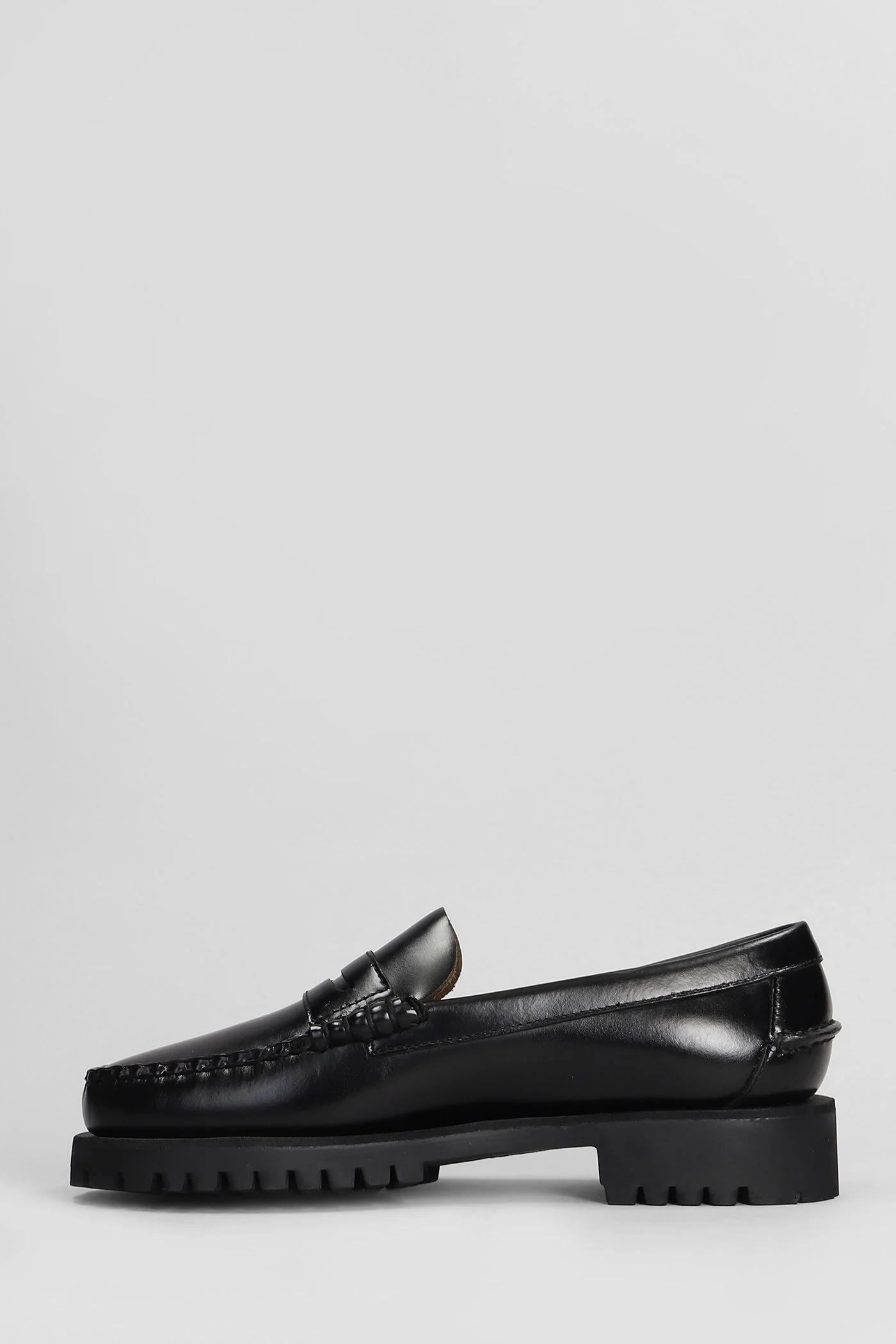 Dan lug Loafers in black leather - Image 3