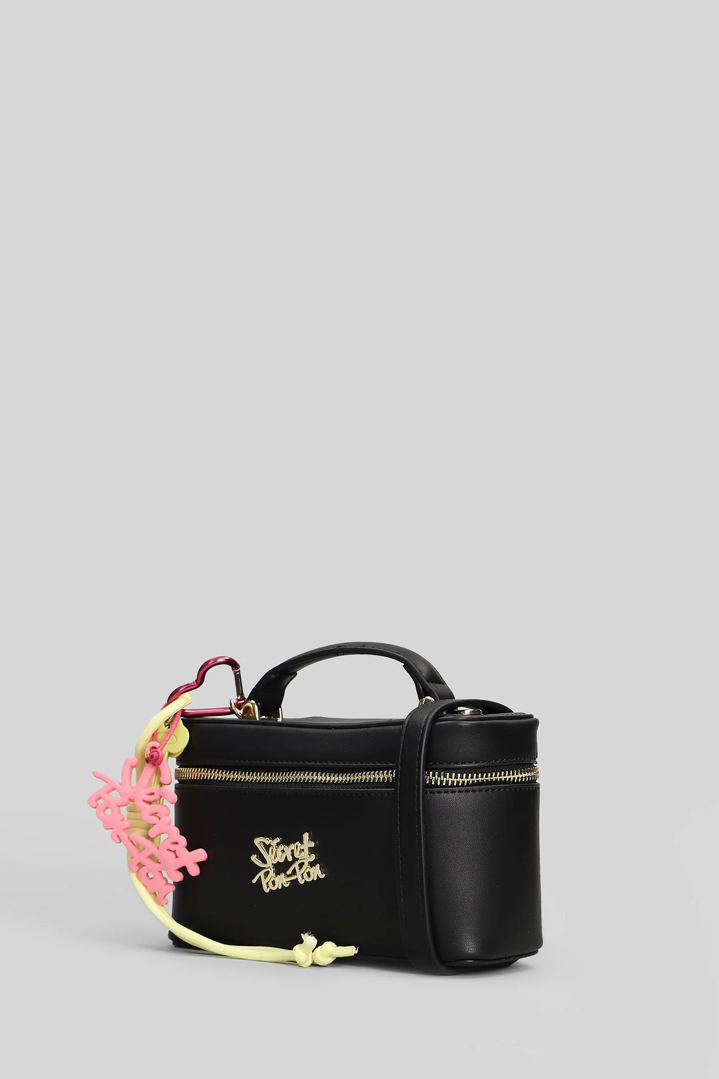 Alexandra Beauty Shoulder bag in black Polyuretan - Image 2