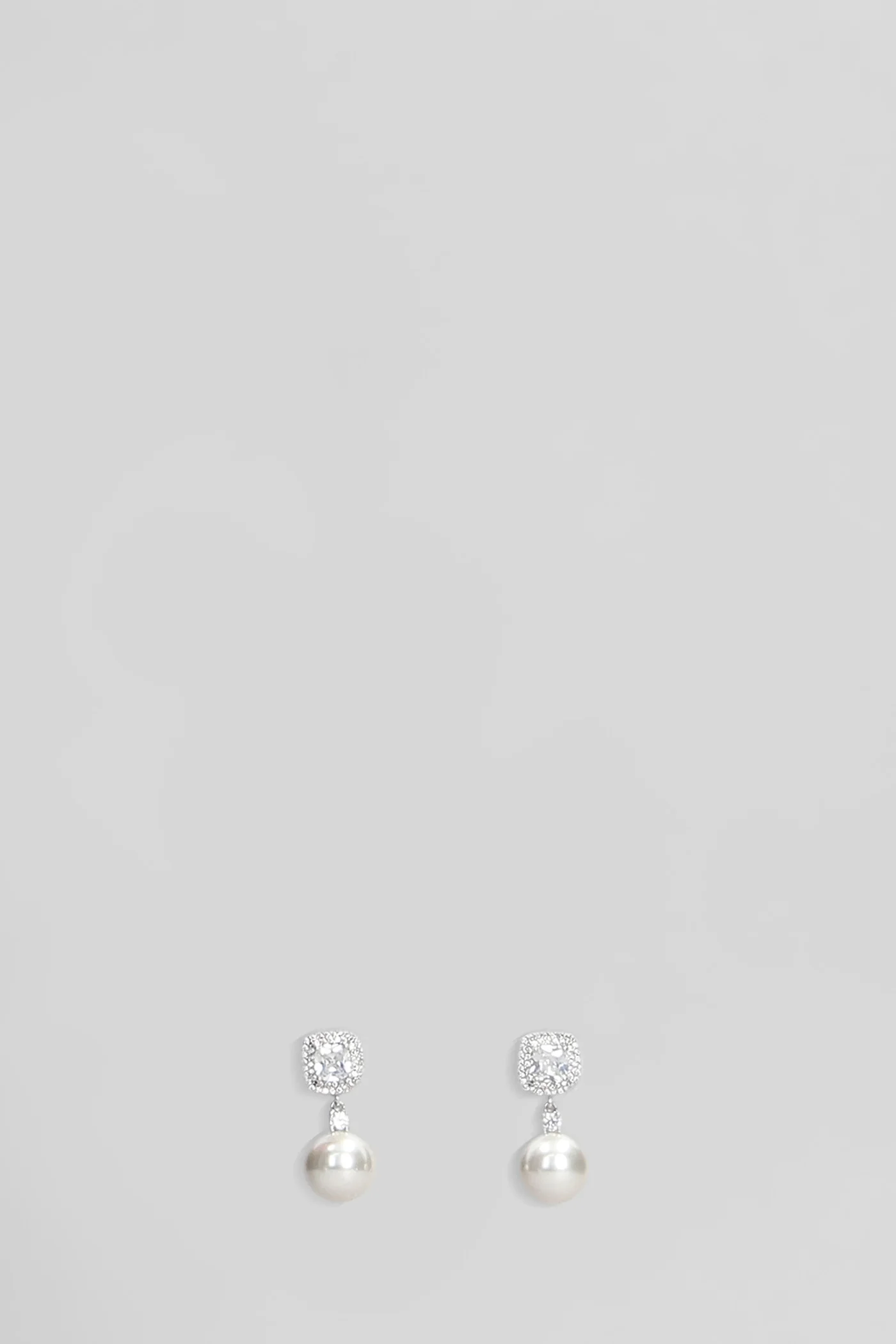 in silver polyester