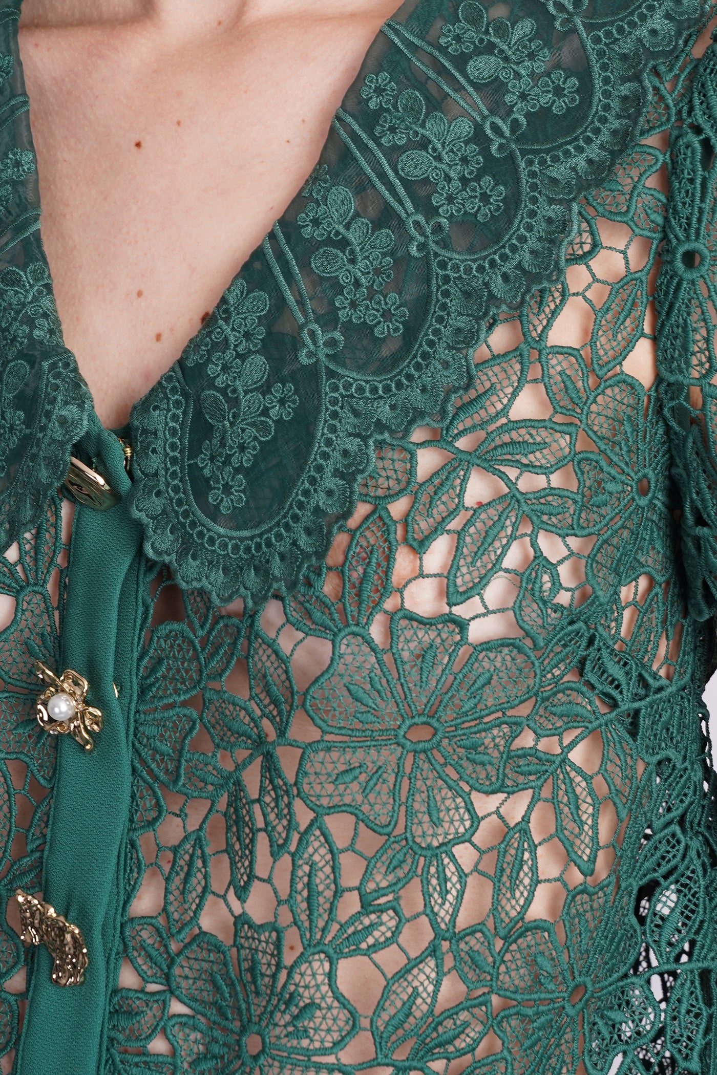 Topwear in green Polyethylene - Image 5