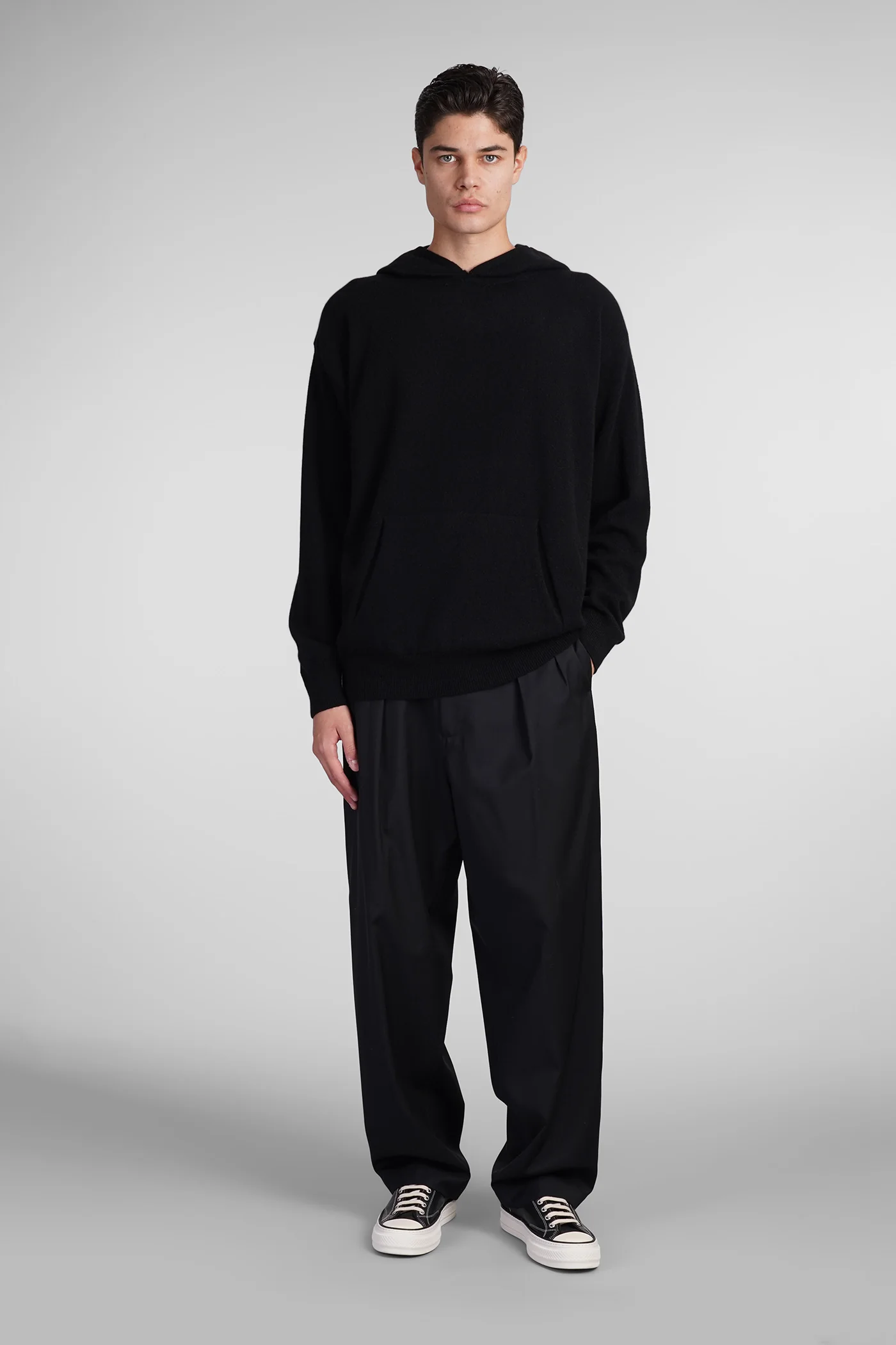 Knitwear in black cashmere - Image 2