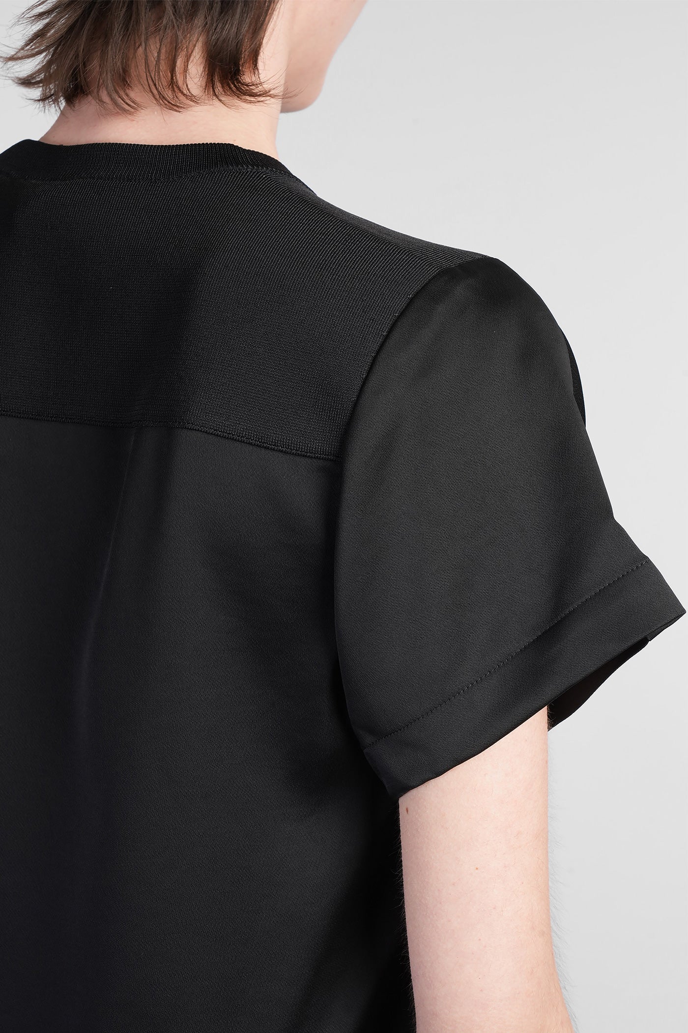 Addy T-Shirt in black acetate - Image 5