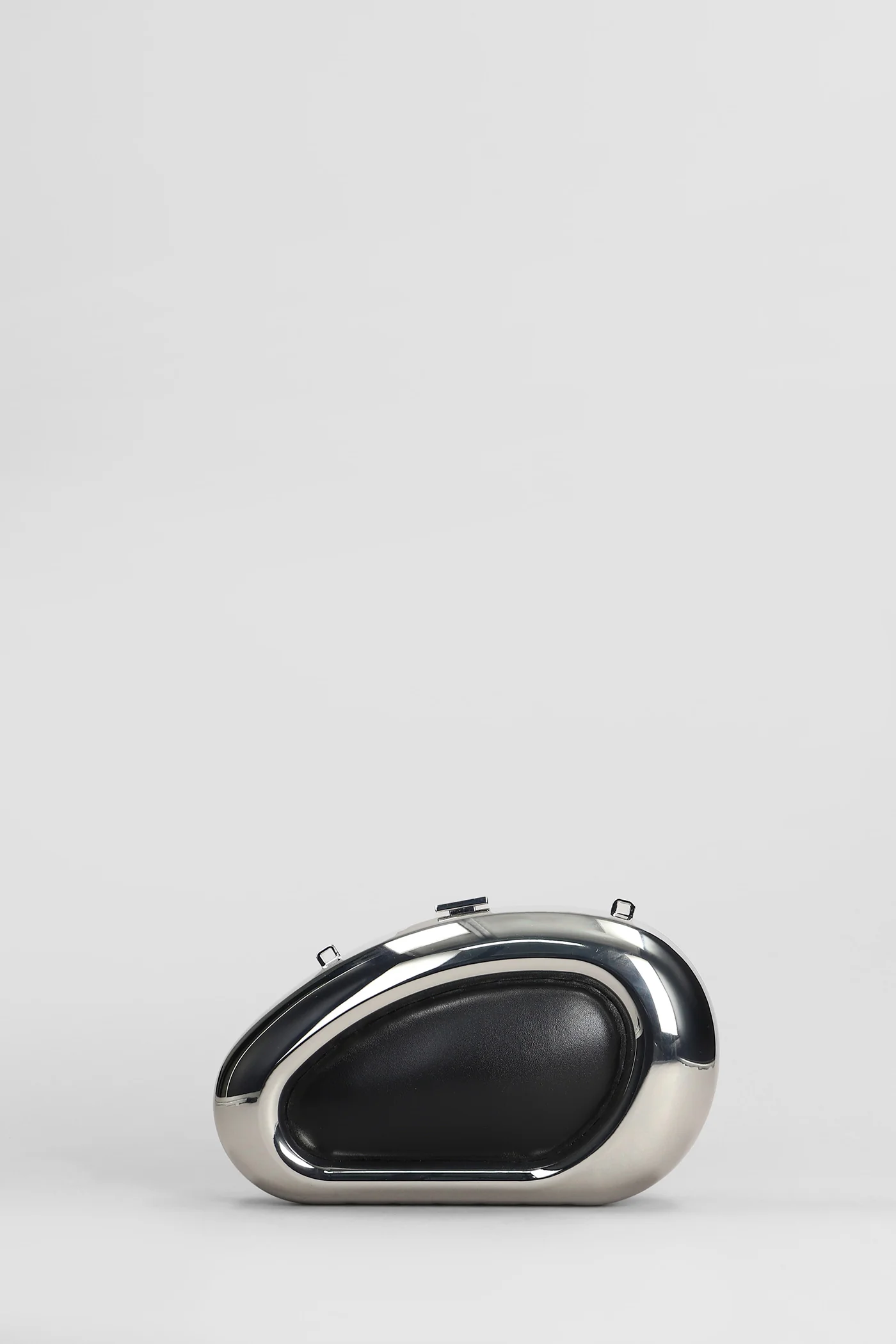 Luna Clutch in silver metal alloy - Image 3