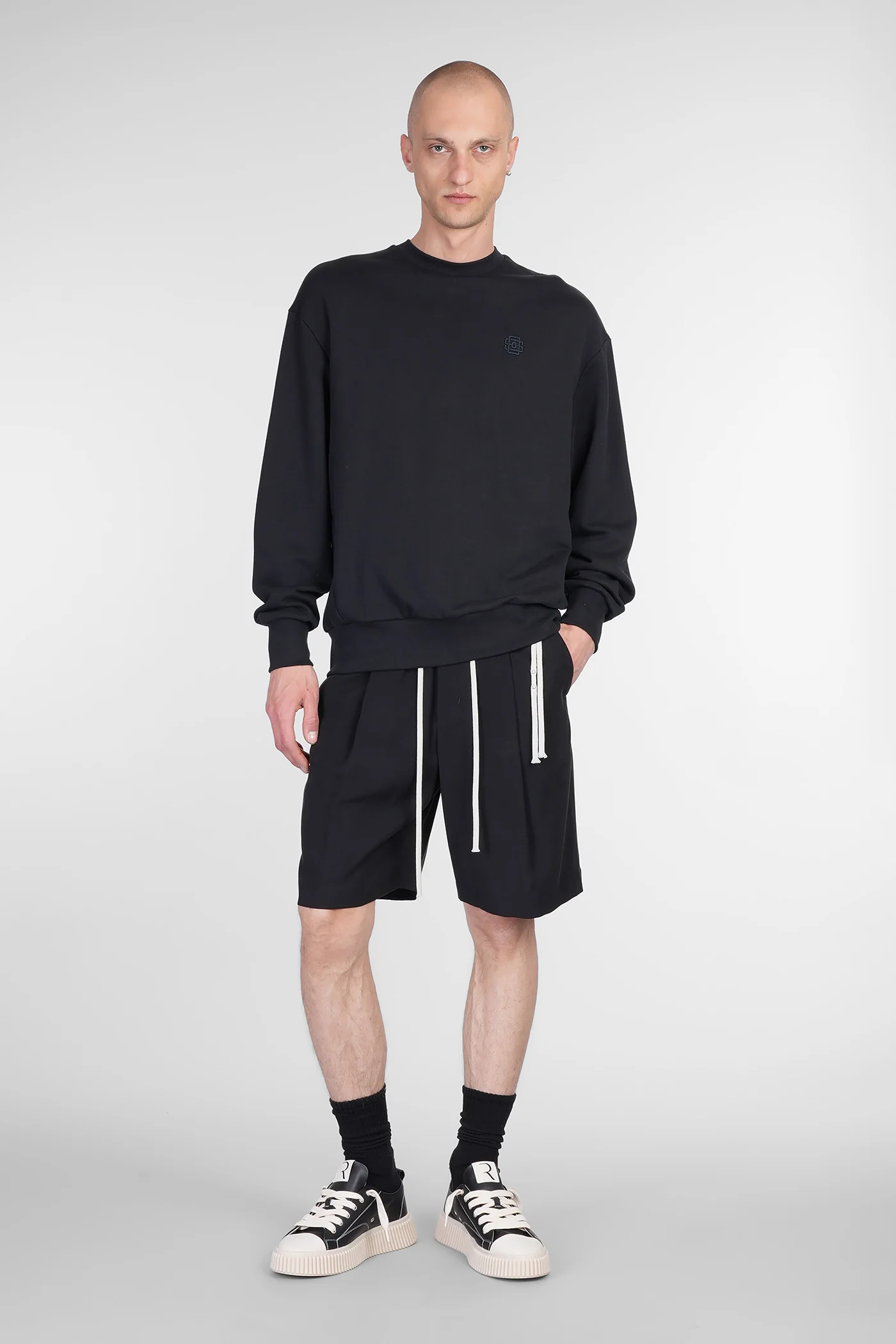 Bays Shorts in black cotton - Image 2