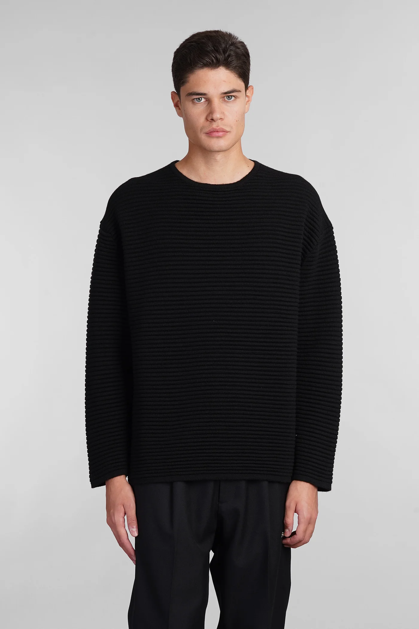 Ottoman Knitwear in black wool