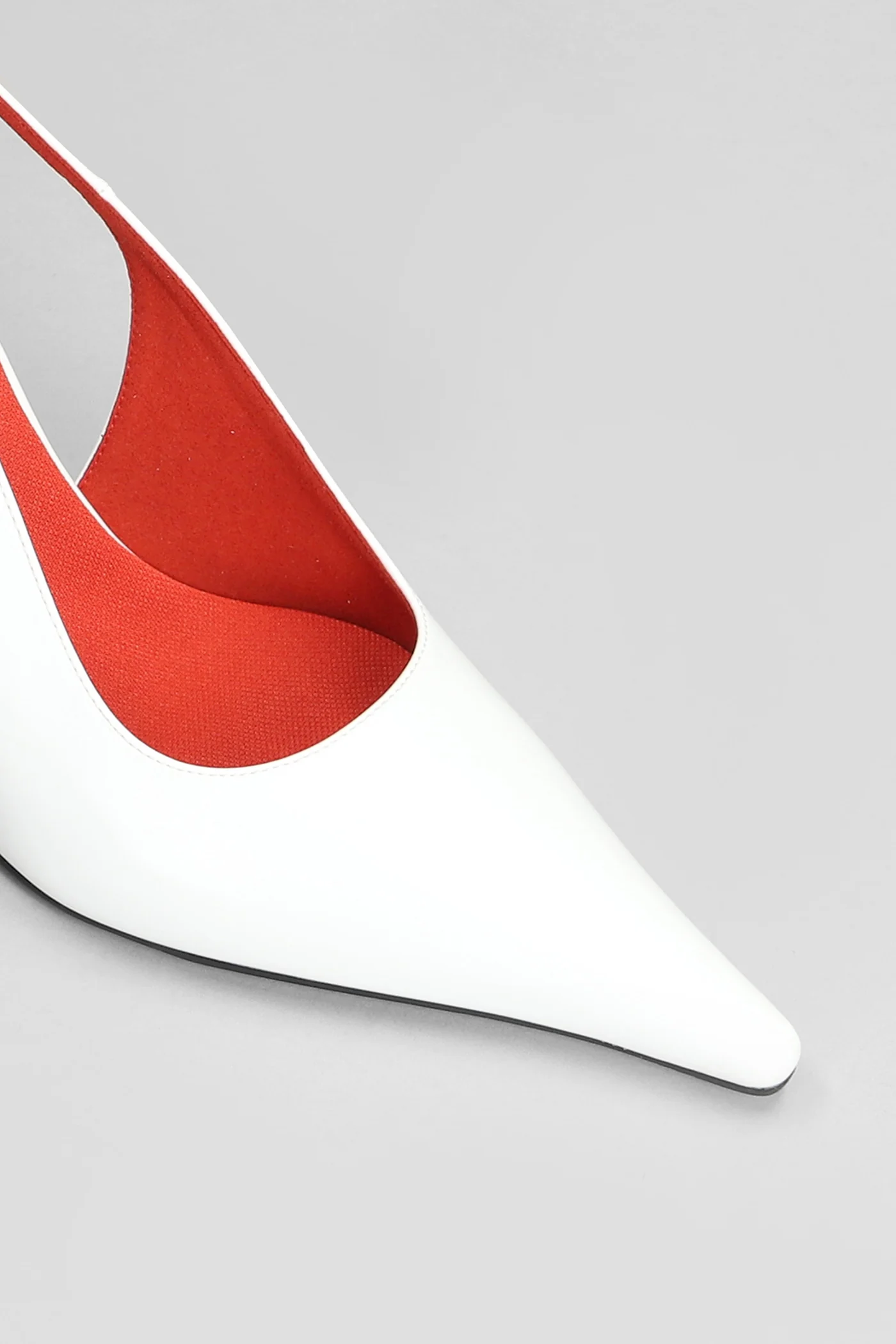 Elsa Pumps in white patent leather - Image 15