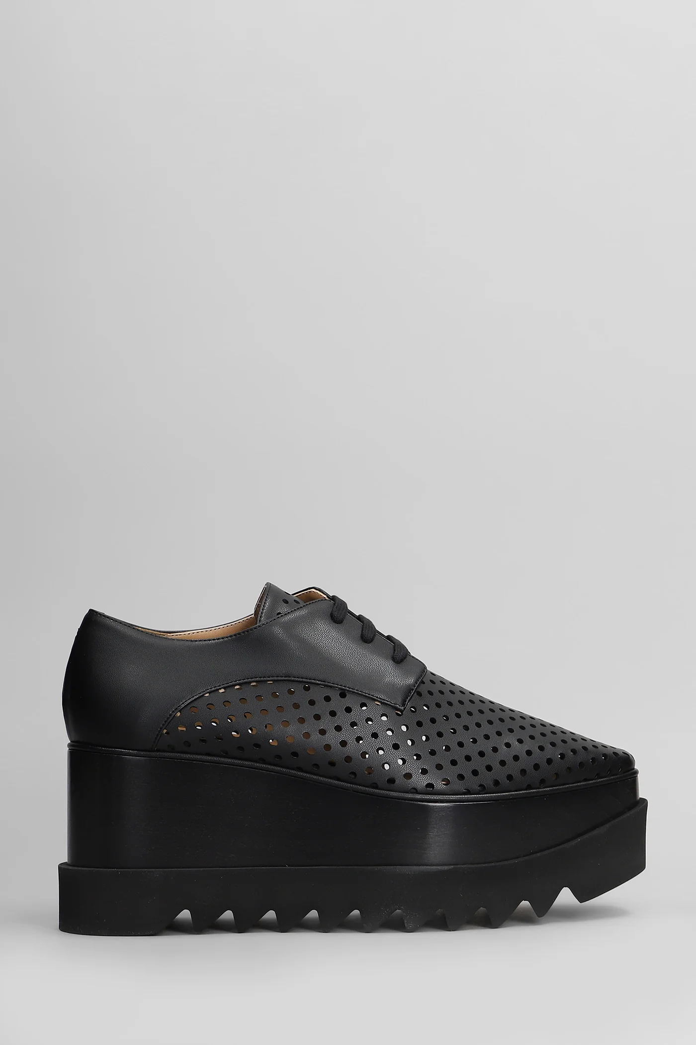 Elyse Wedges in black polyester