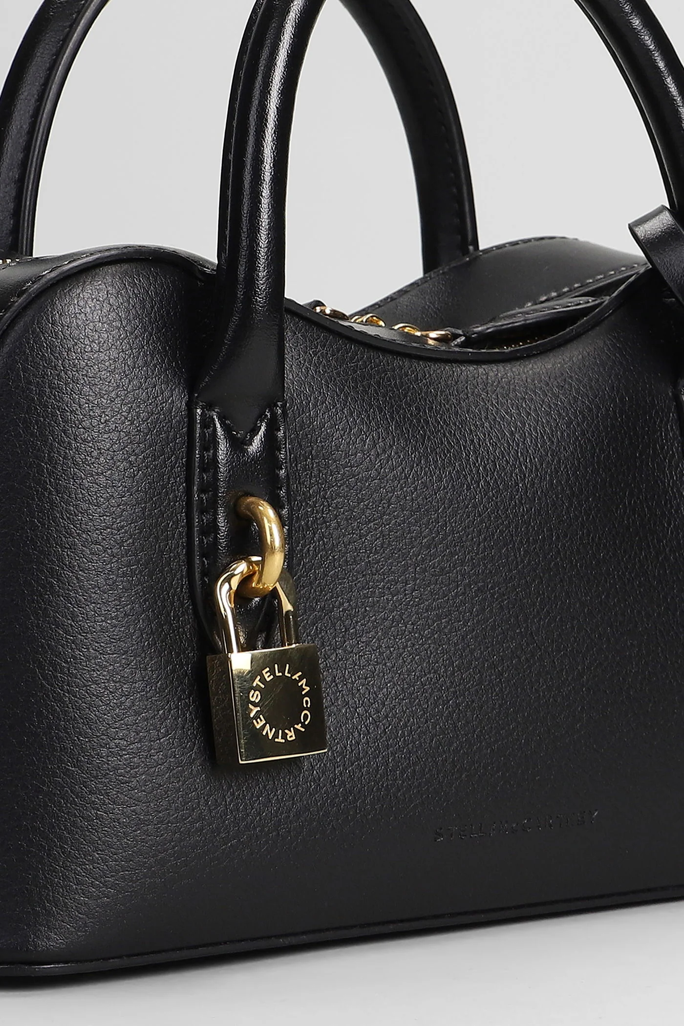 Ryder small Shoulder bag in black synthetic leather - Image 4