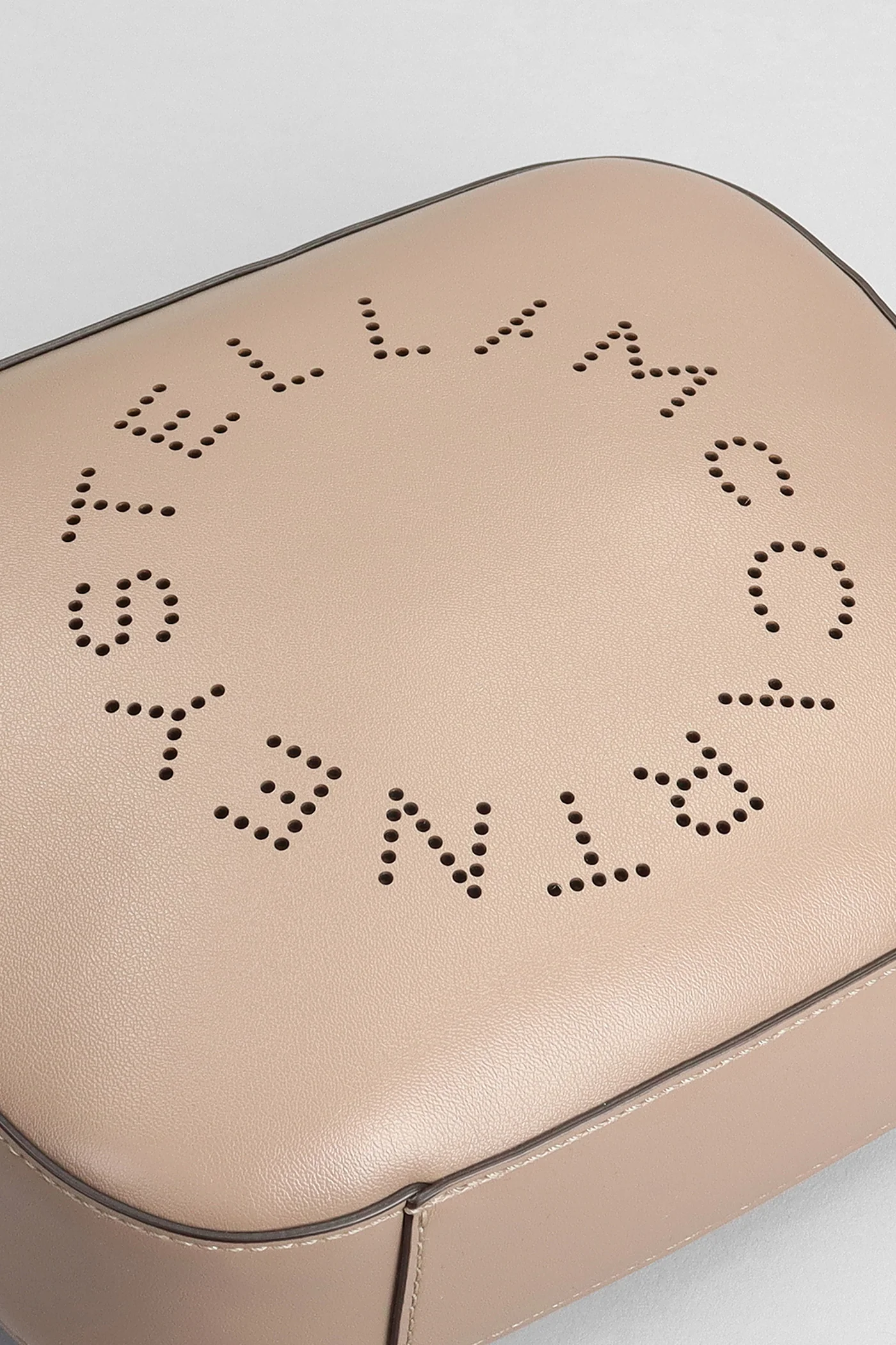 Shoulder bag in taupe polyamide - Image 4