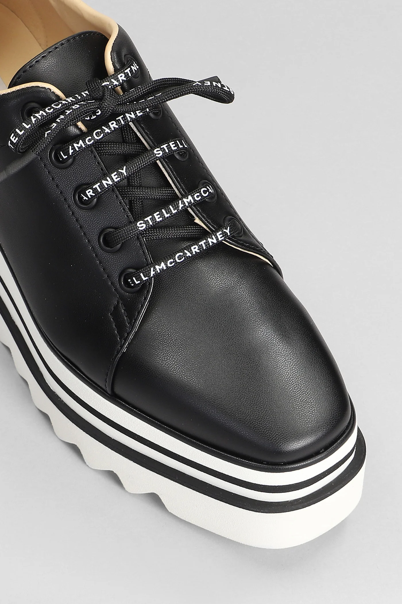Sneakelyse Sneakers in black Polyuretan - Image 5