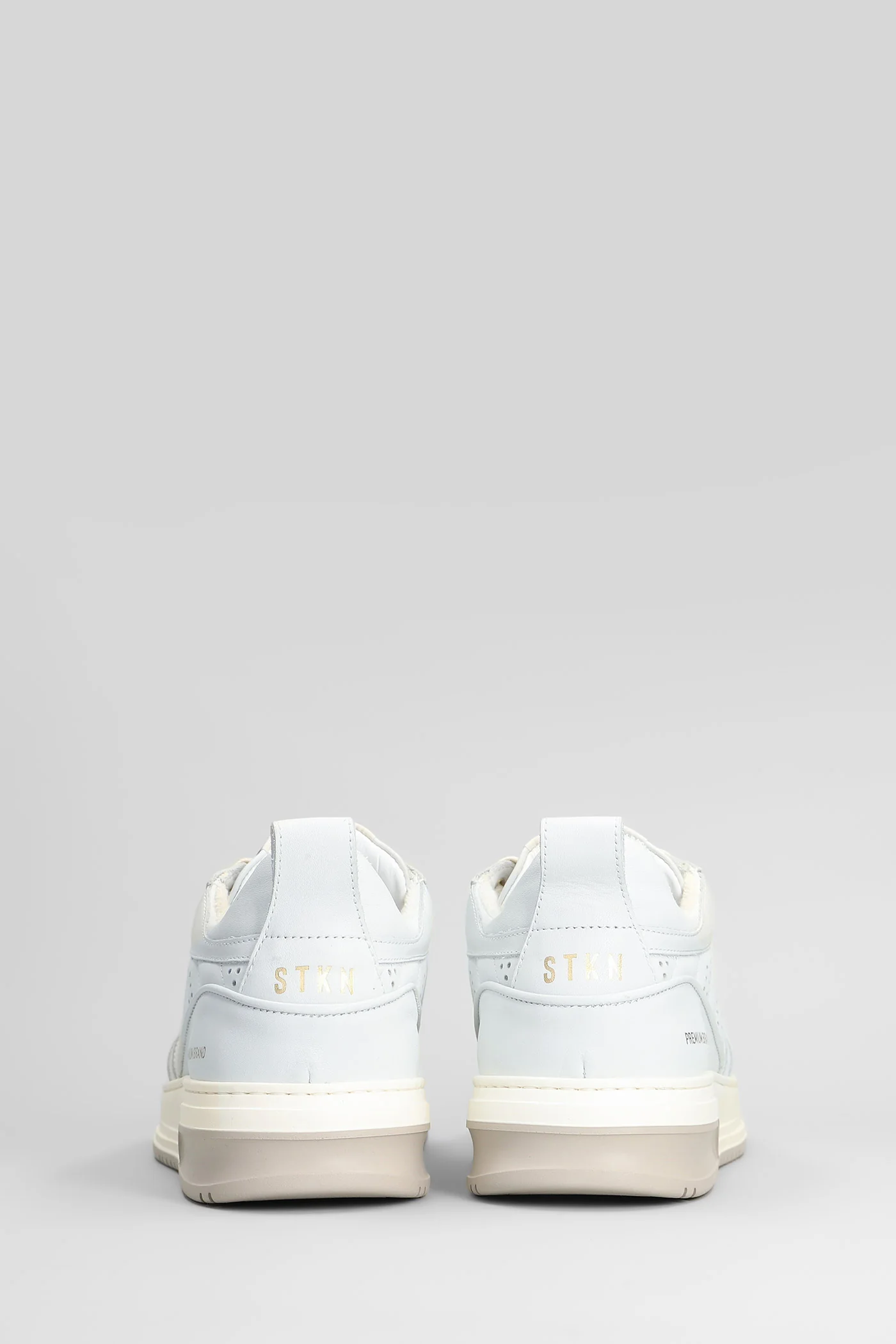 Skater Sneakers in cyan leather - Image 4