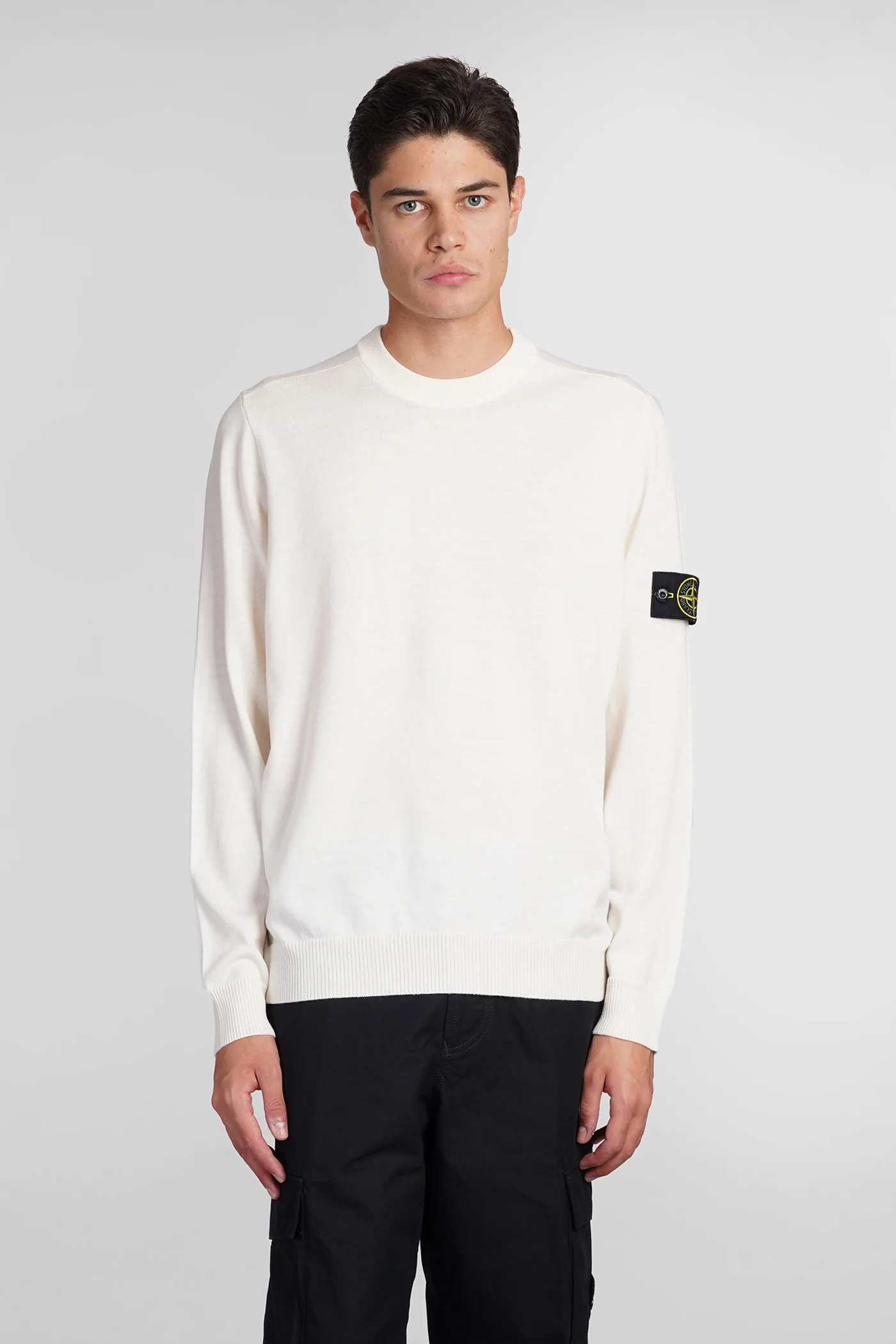 Knitwear in beige wool