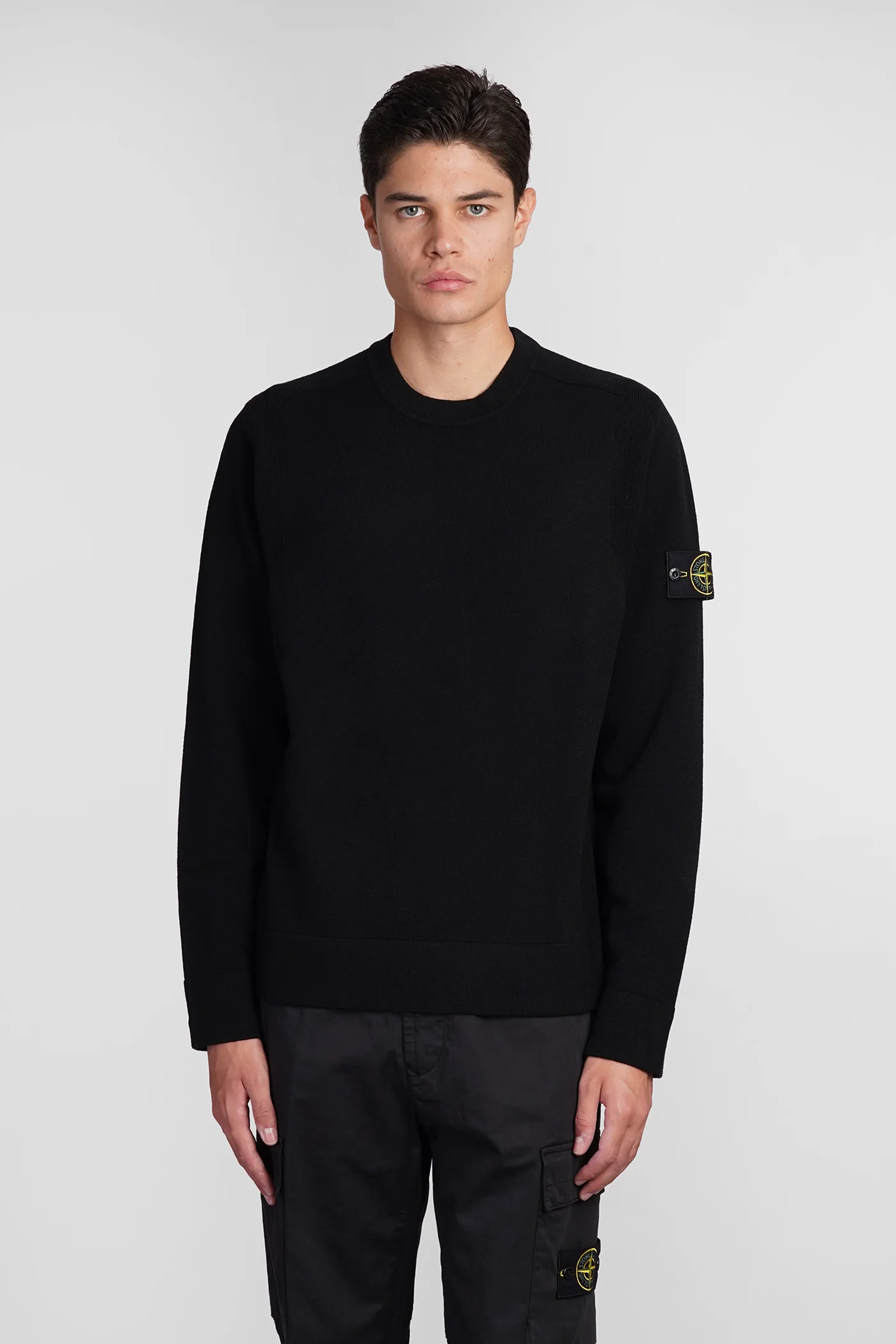 Knitwear in black wool