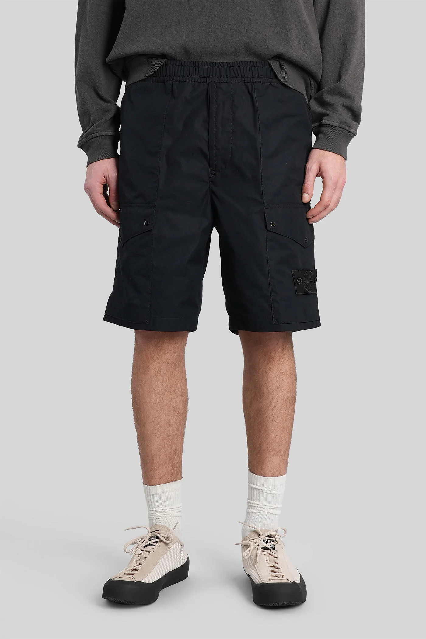 Shorts in black cotton
