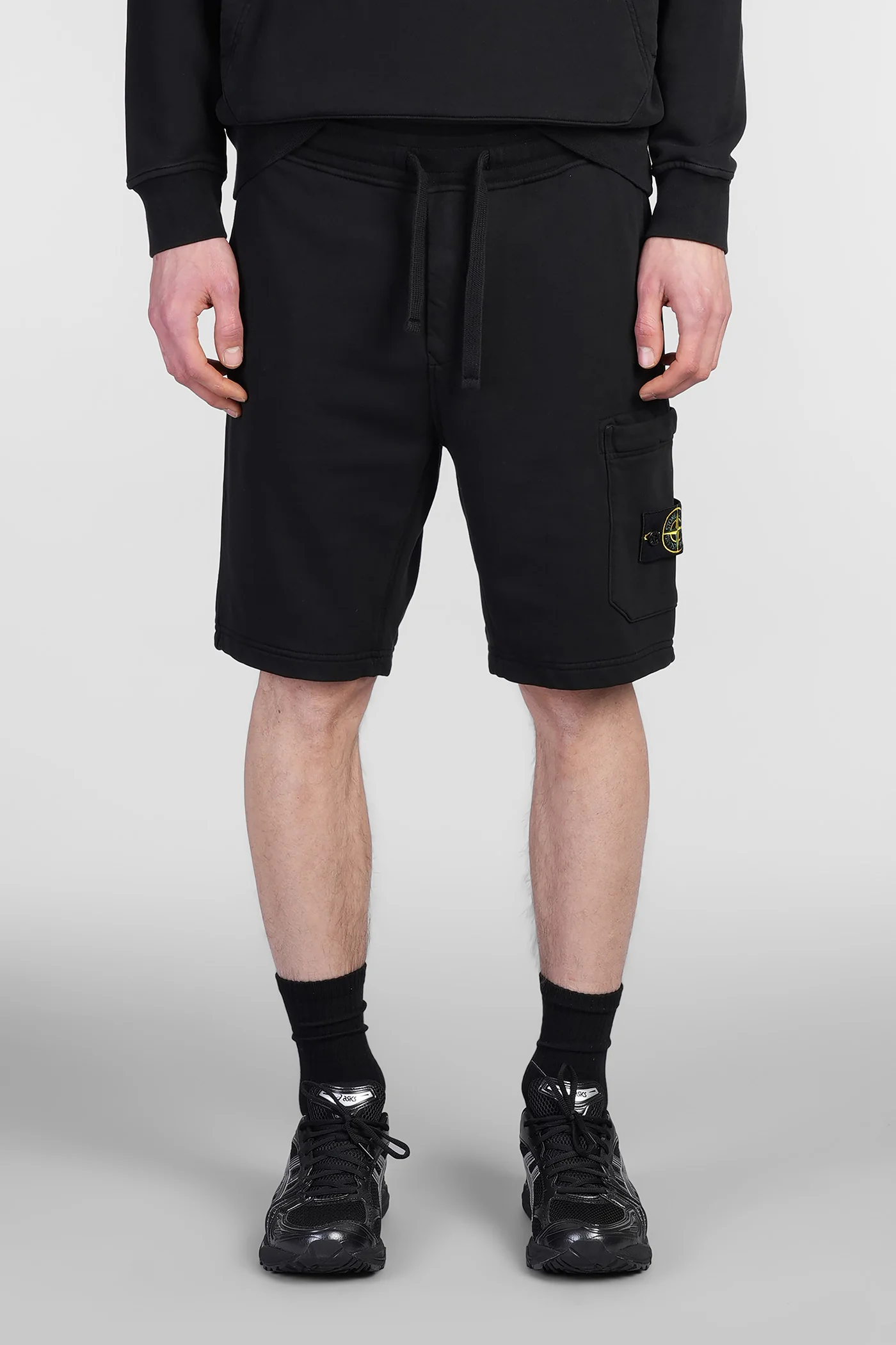 Shorts in black cotton