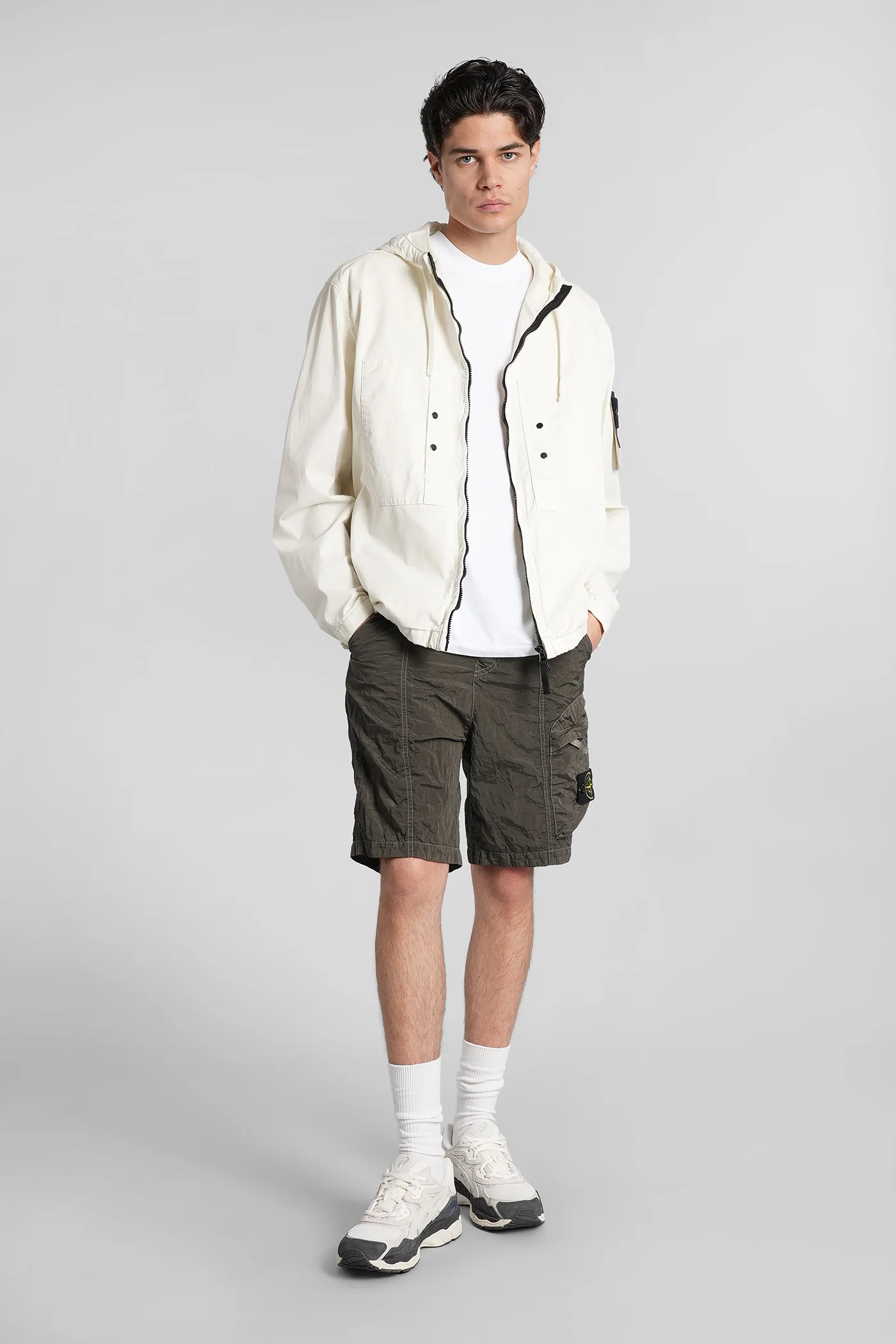 Shorts in green polyamide - Image 2