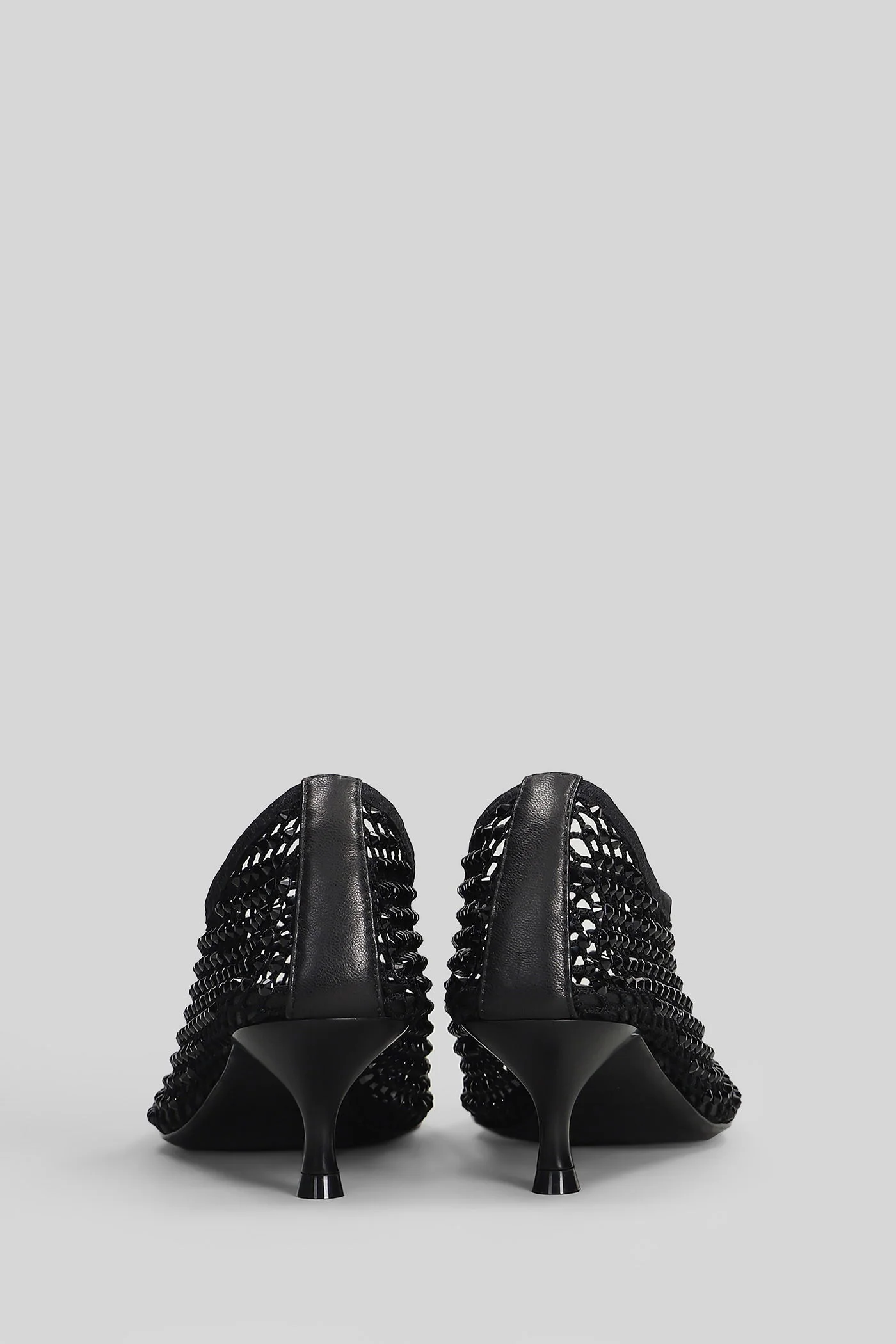 Pumps in black leather - Image 4