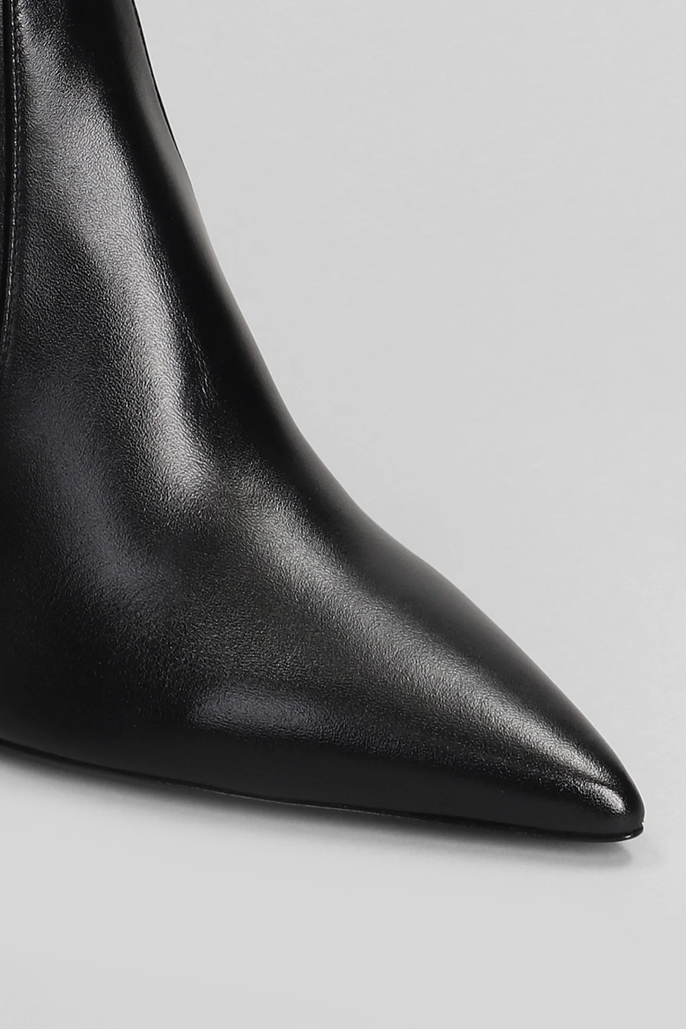 Vinnie High heels Ankle boots in black leather - Image 5