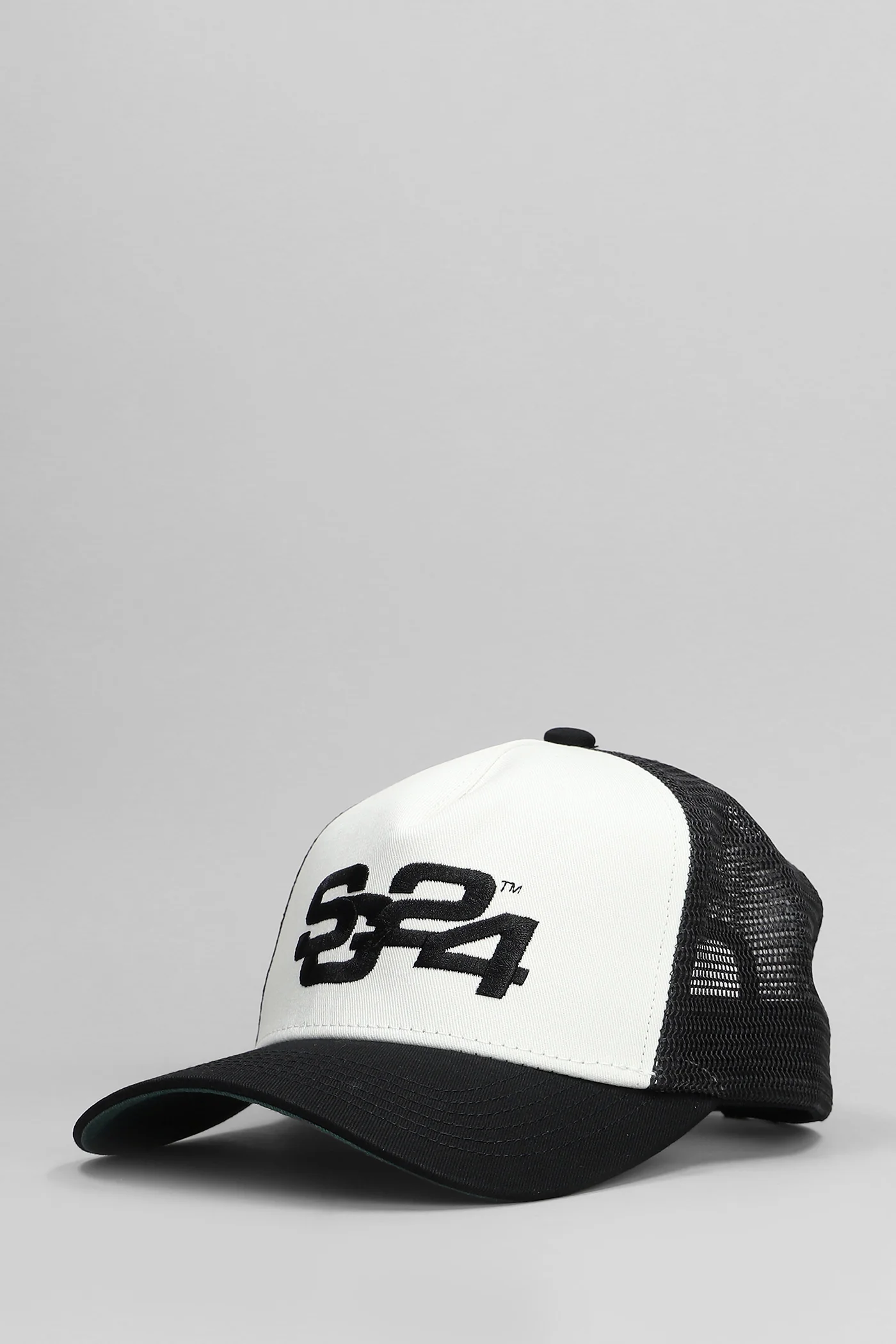 Hats in black cotton - Image 2
