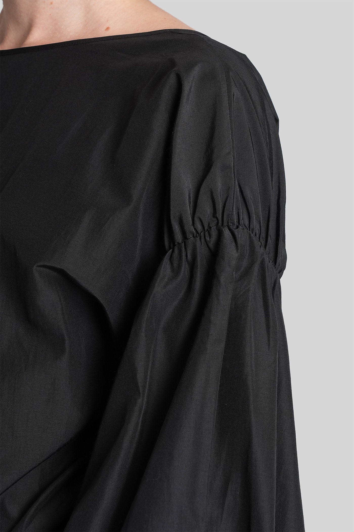 Clara Body in black polyester - Image 5