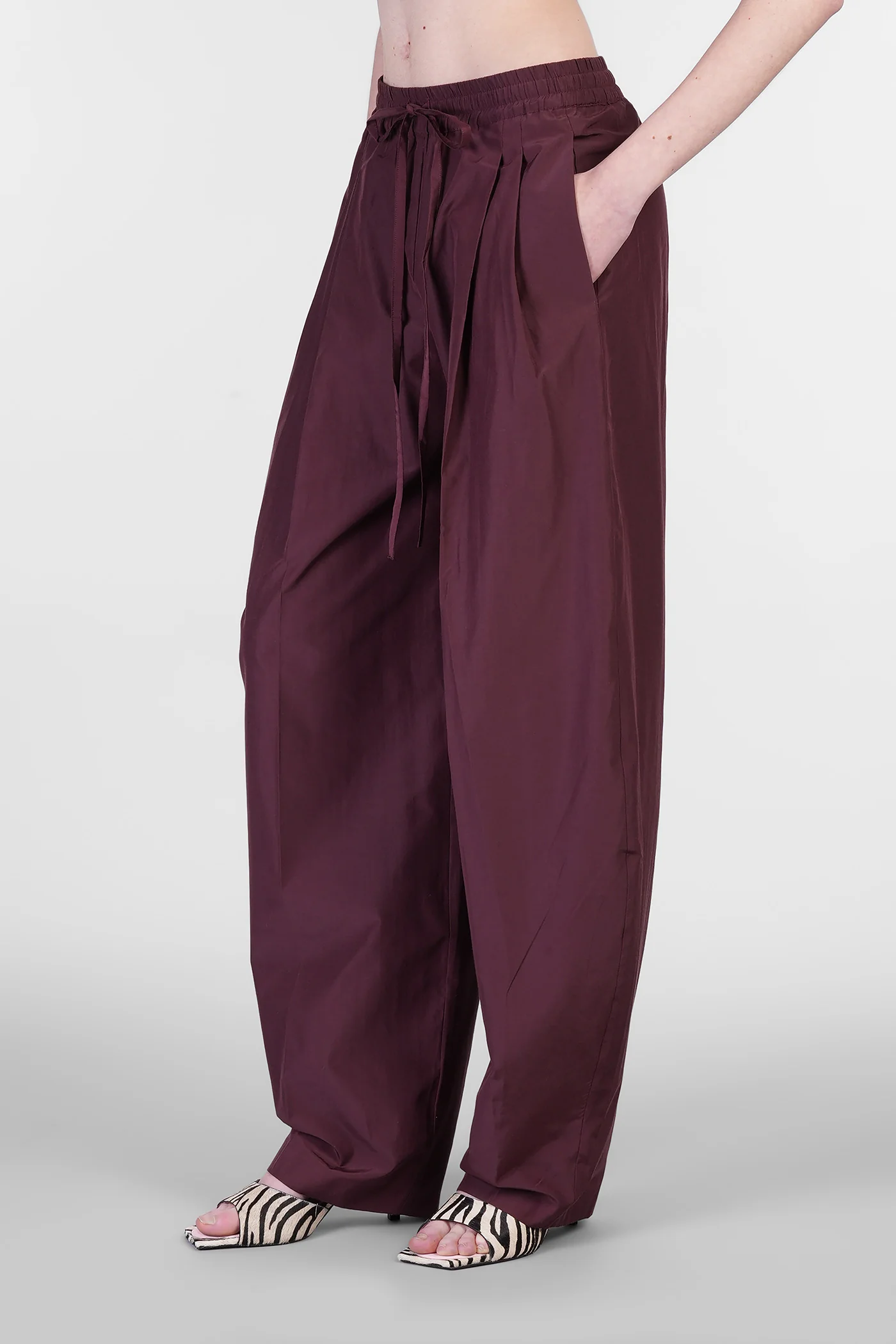 Wade Pants in bordeaux polyester - Image 4