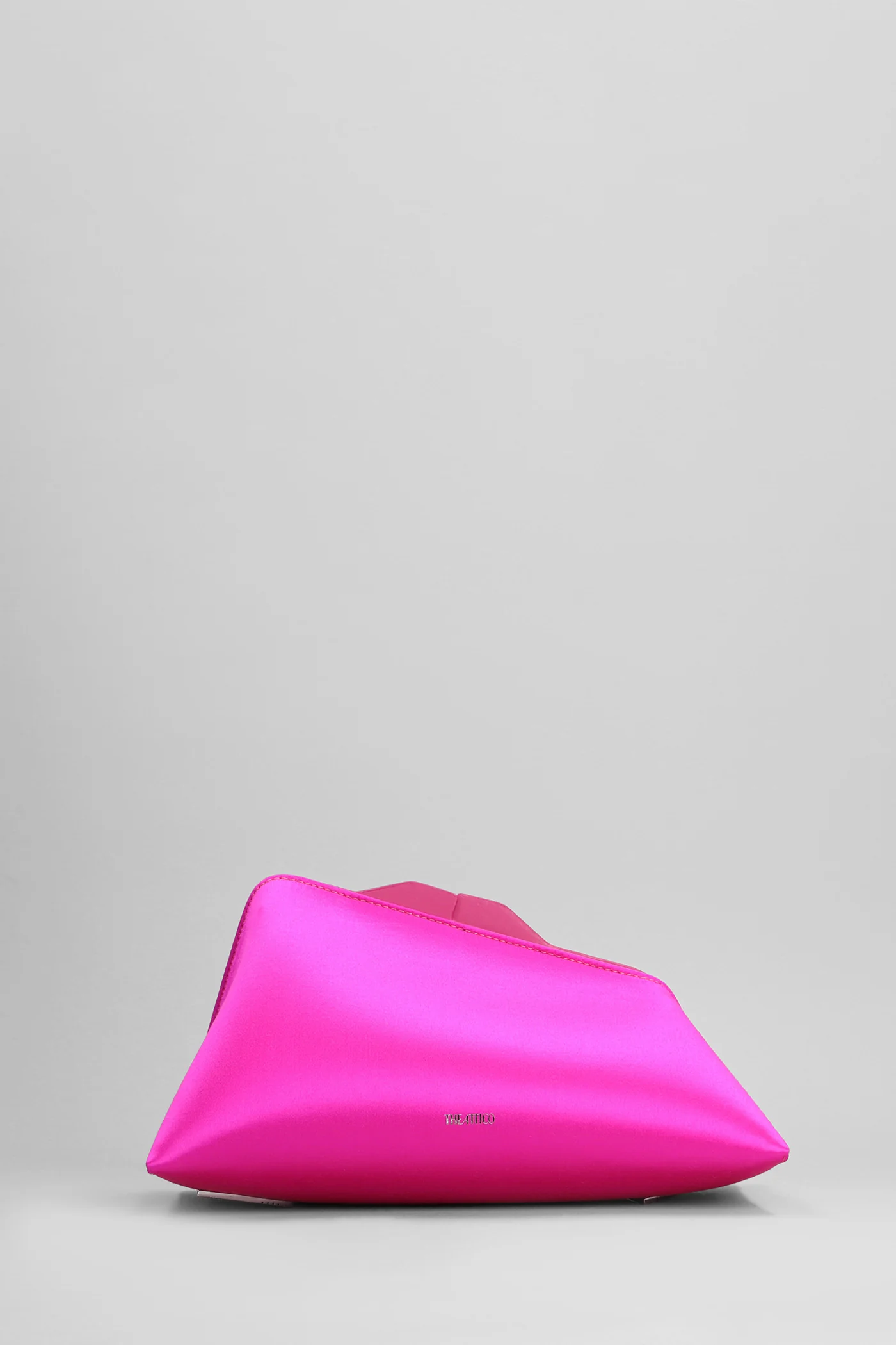 8.30 pm Clutch in fuxia satin