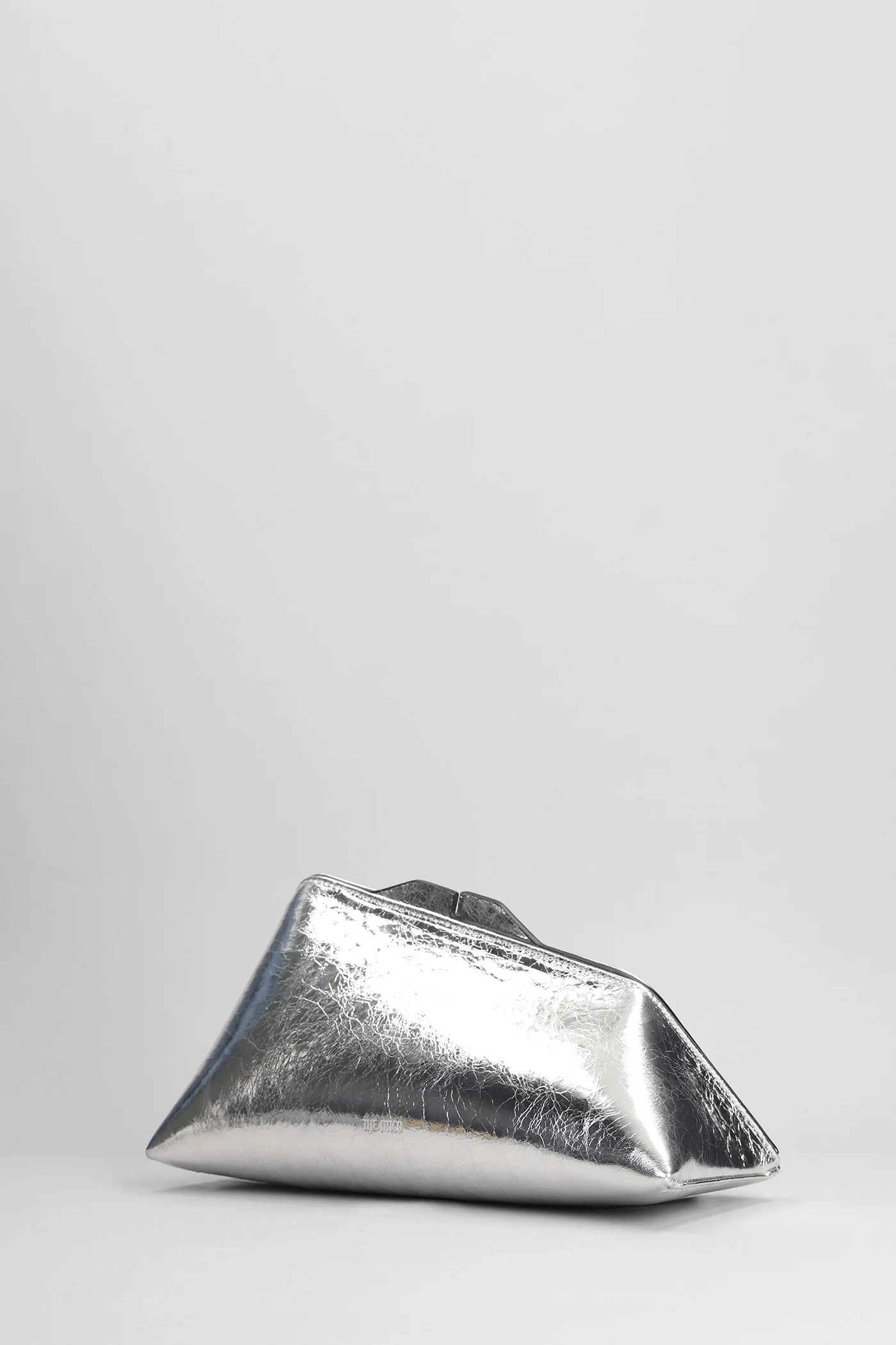 8.30 pm Clutch in silver leather - Image 2