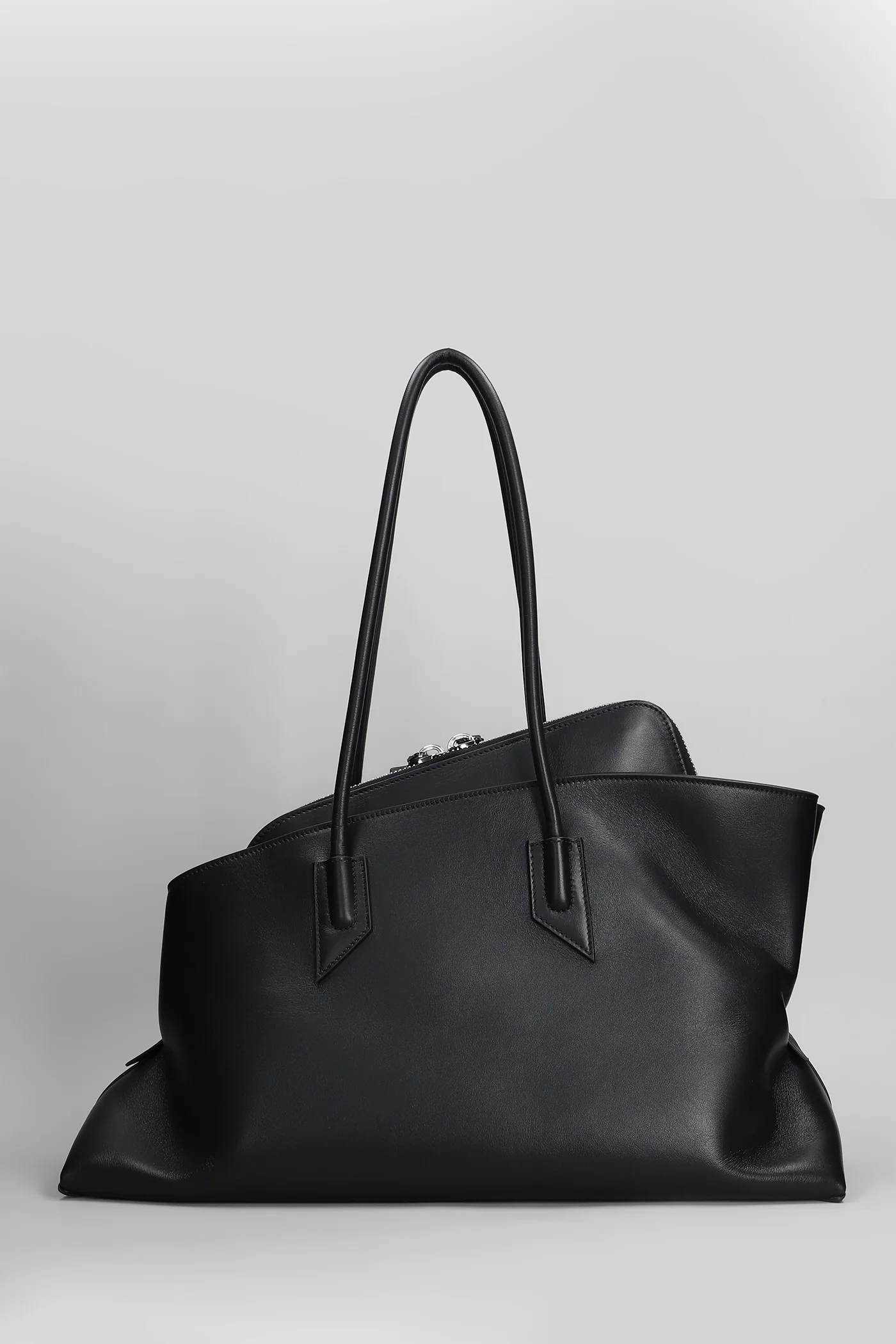La passeggiata Shoulder bag in black leather - Image 3