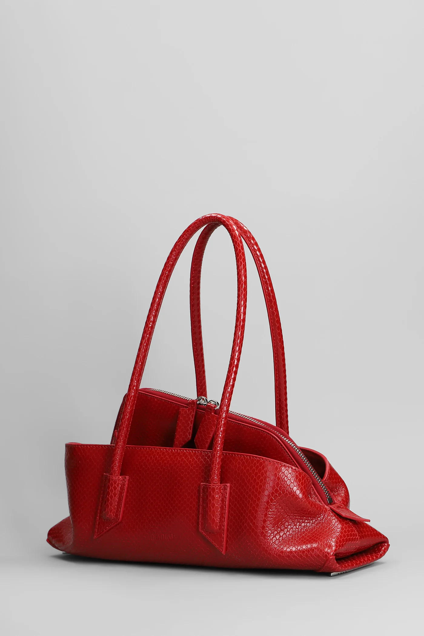 La passeggiata small Shoulder bag in red leather - Image 14