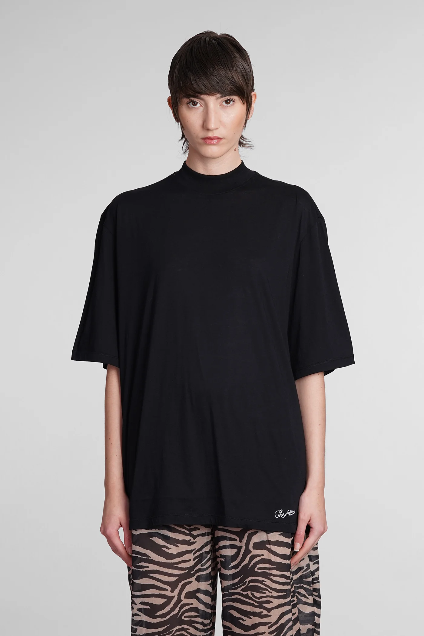 T-Shirt in black cotton