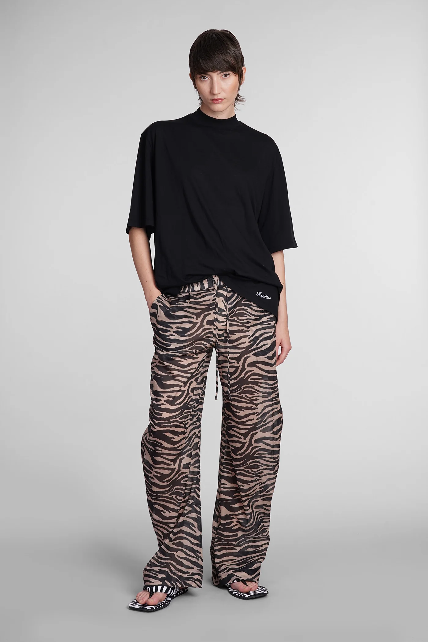 T-Shirt in black cotton - Image 2