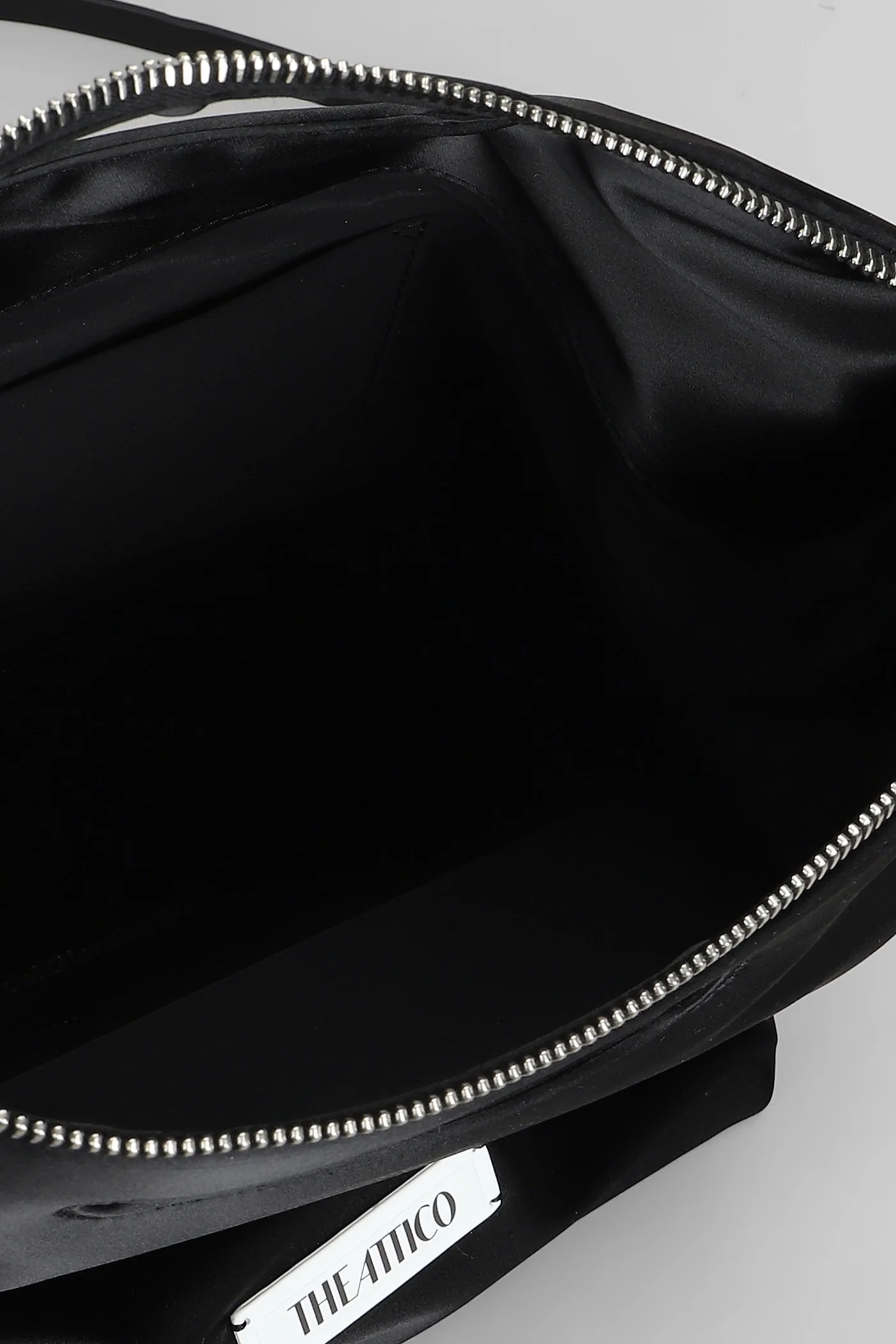 Via dei giardini 30 Tote in black acetate - Image 4