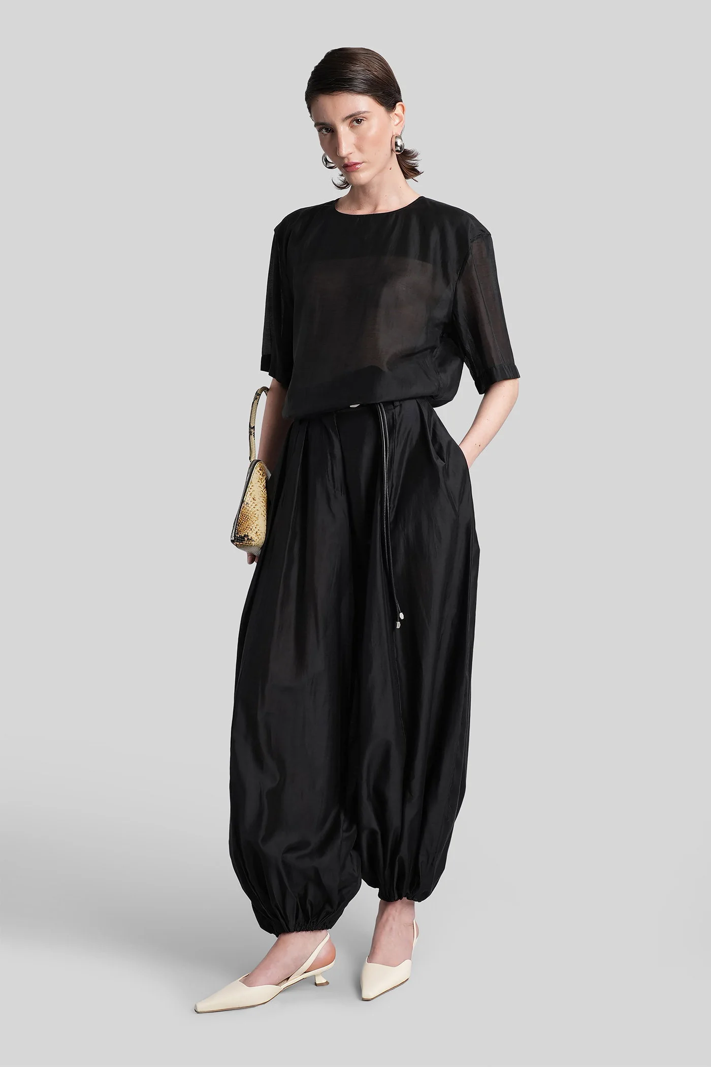 Dilan 3126 Pants in black wool and polyester - Image 2