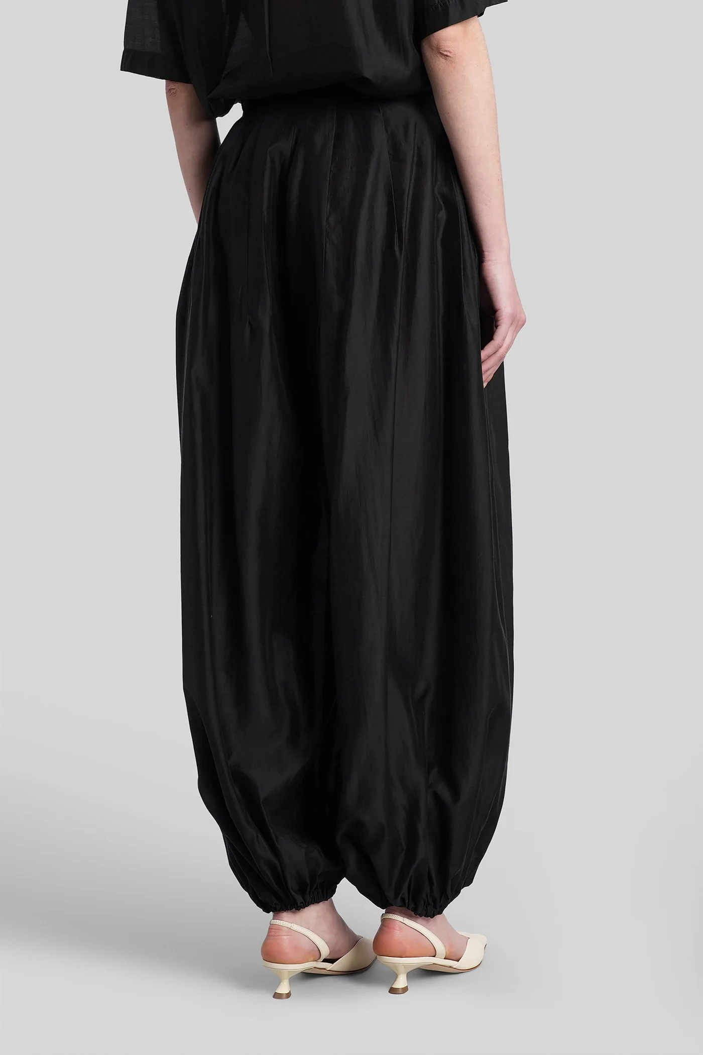Dilan 3126 Pants in black wool and polyester - Image 3