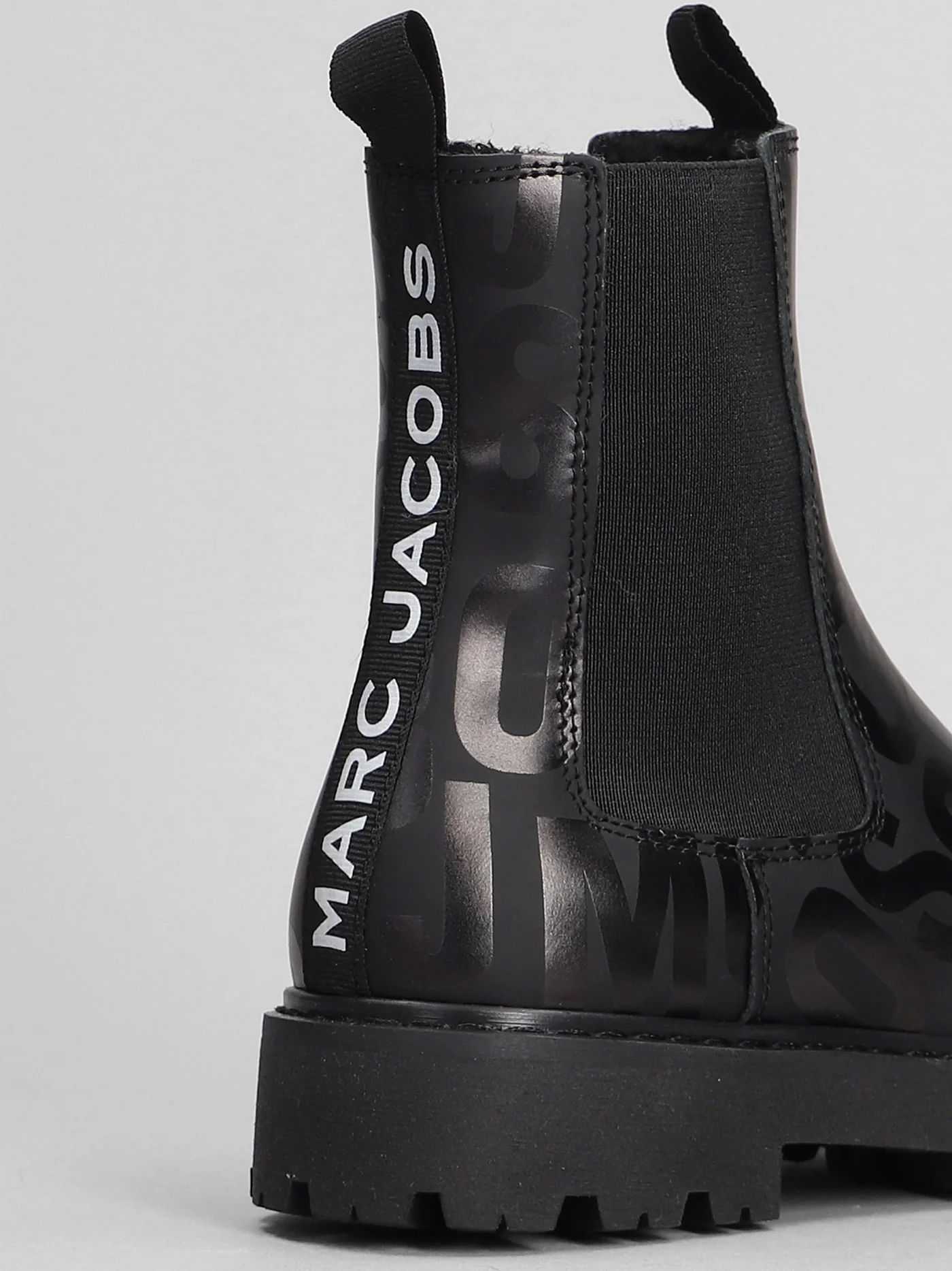Ankle boots in black leather - Image 5