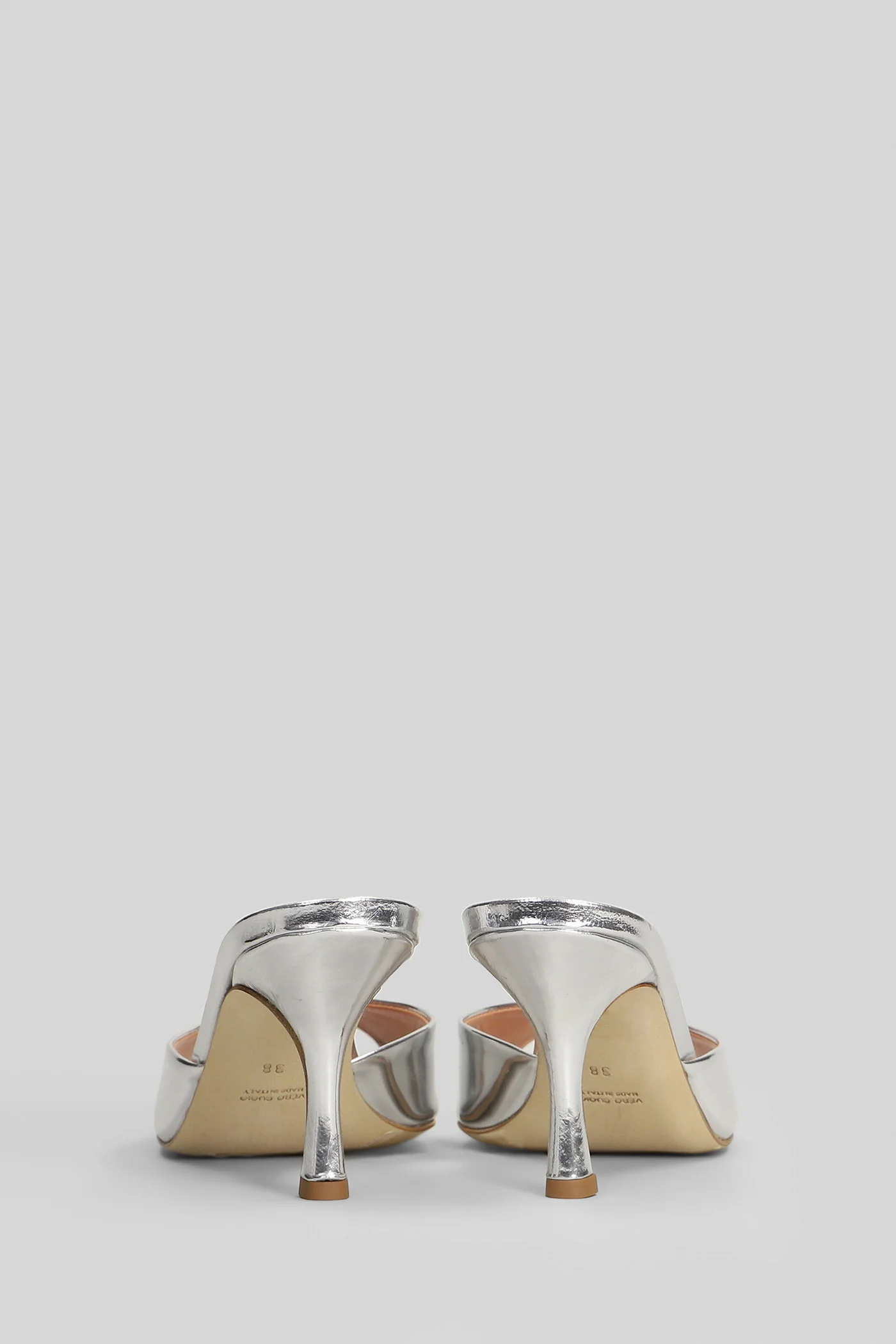 Flat sandal-slipper in silver leather - Image 59