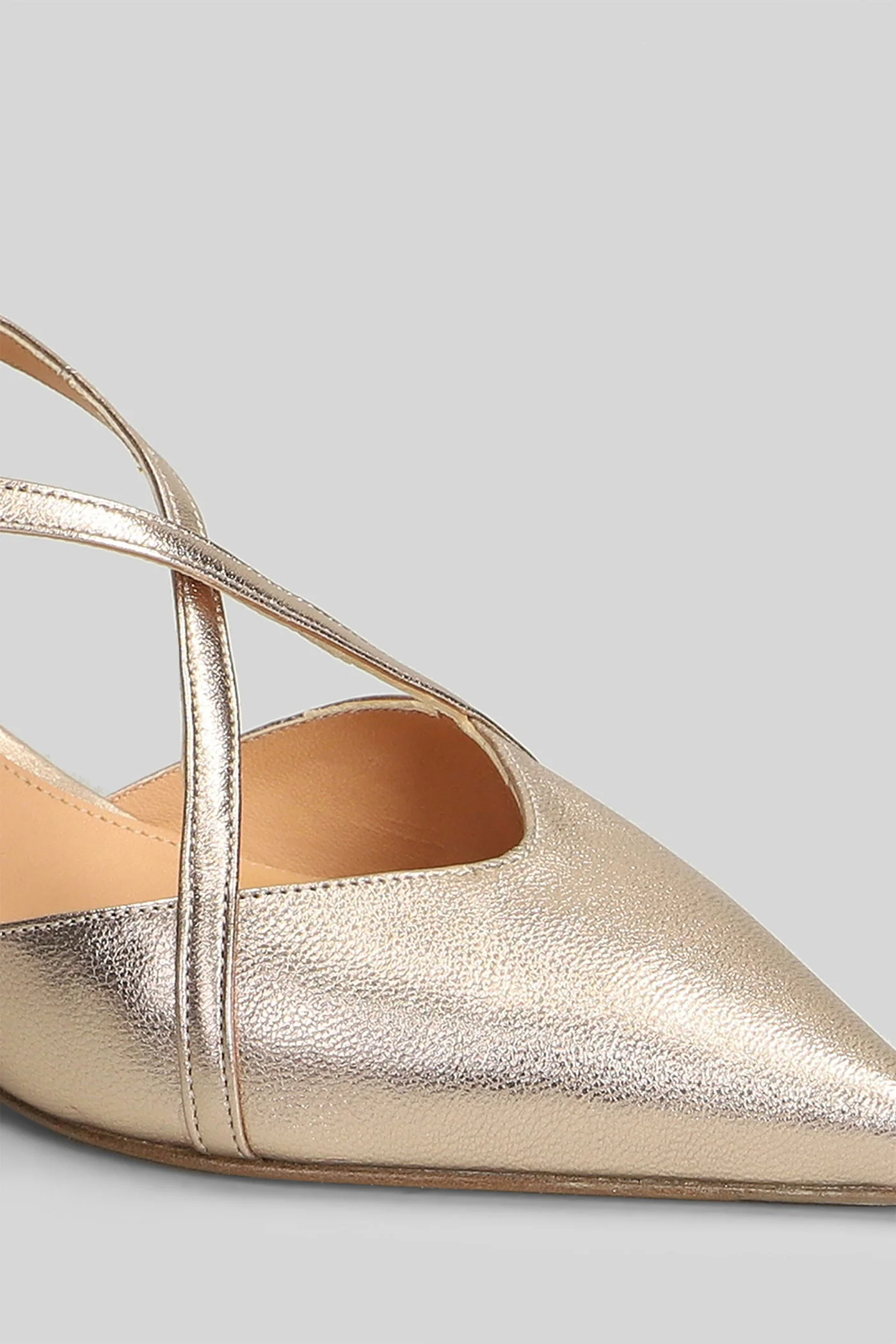 Pumps in copper leather - Image 5