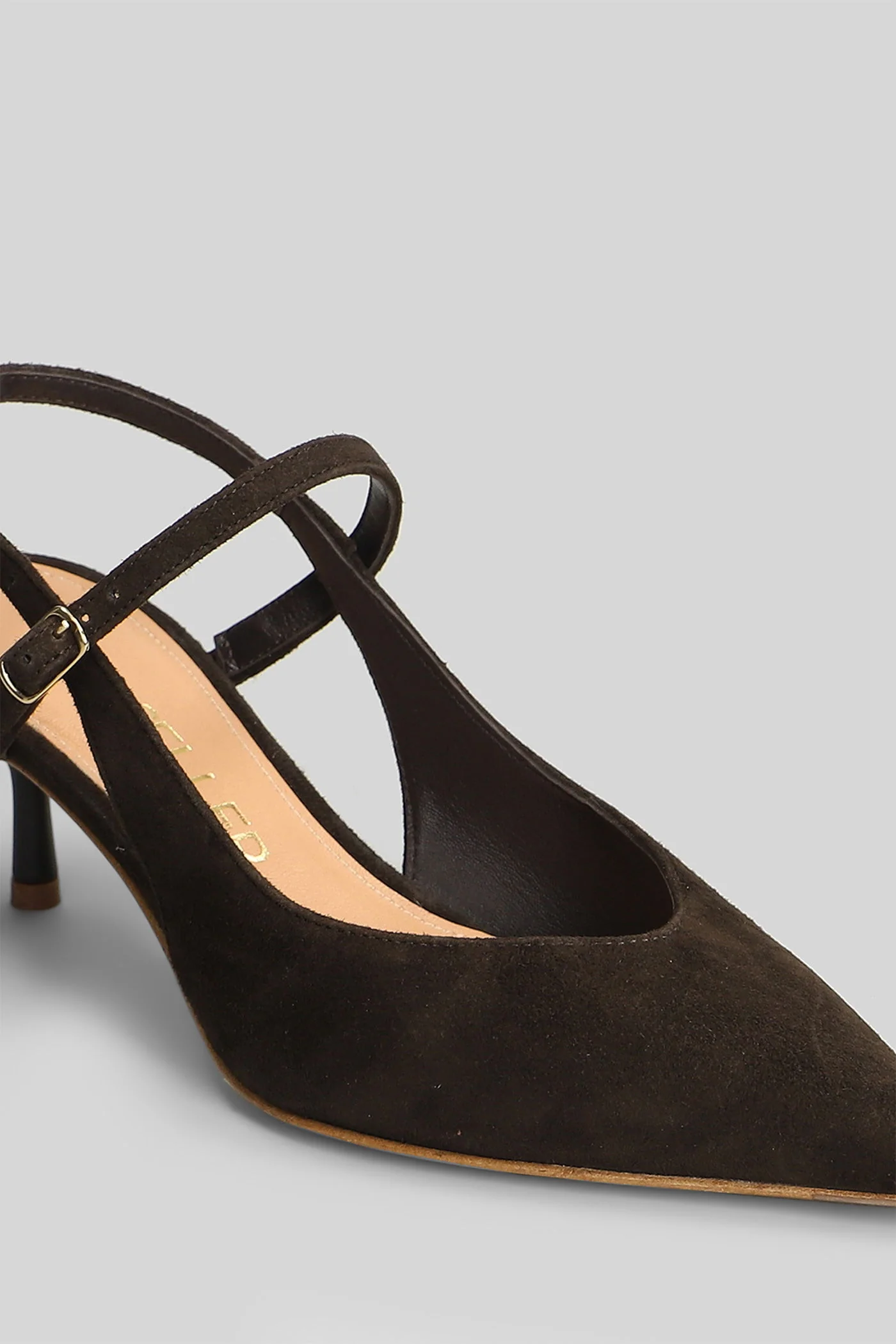 Pumps in dark brown suede - Image 5