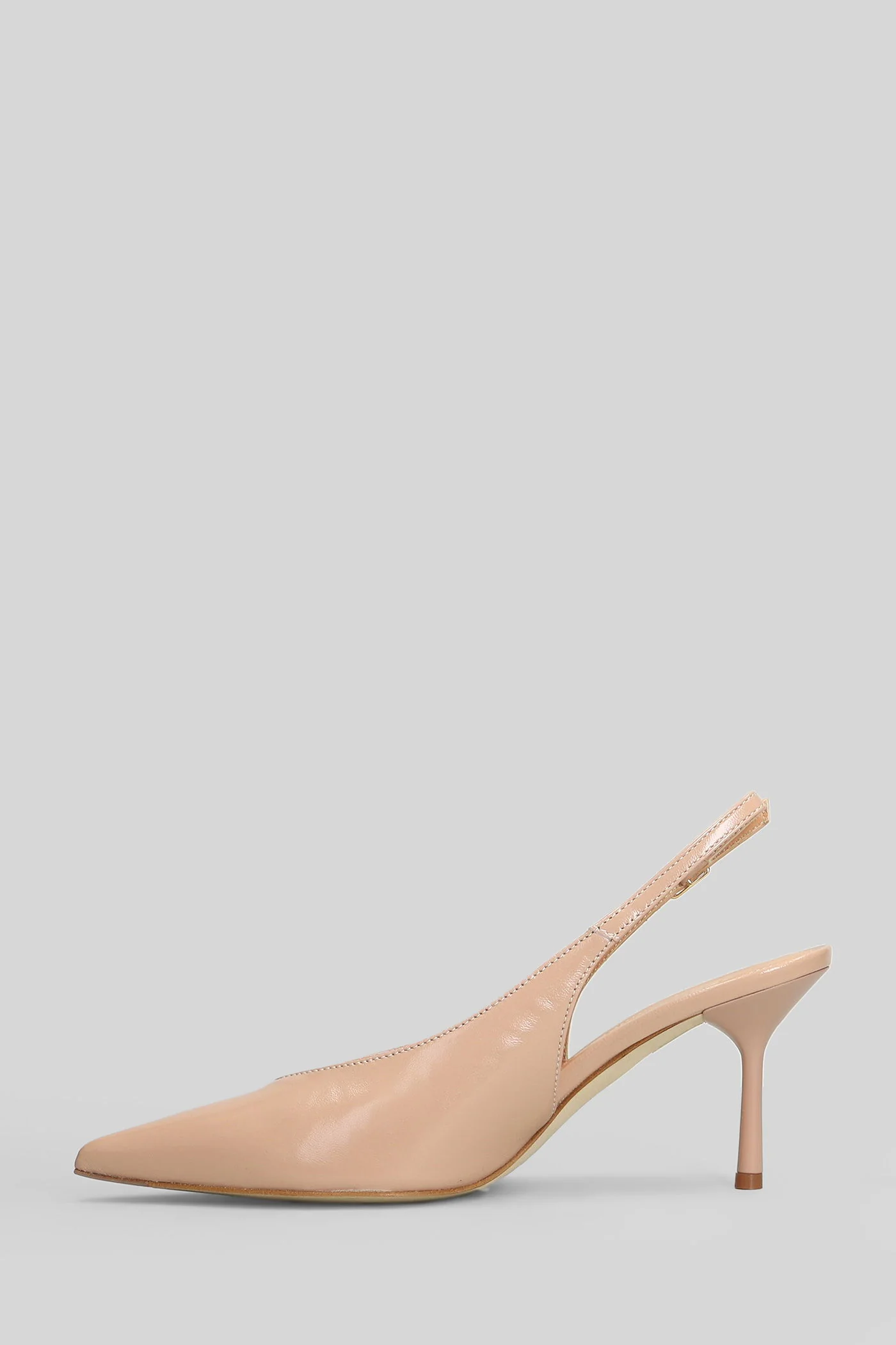 Pumps in powder leather - Image 3