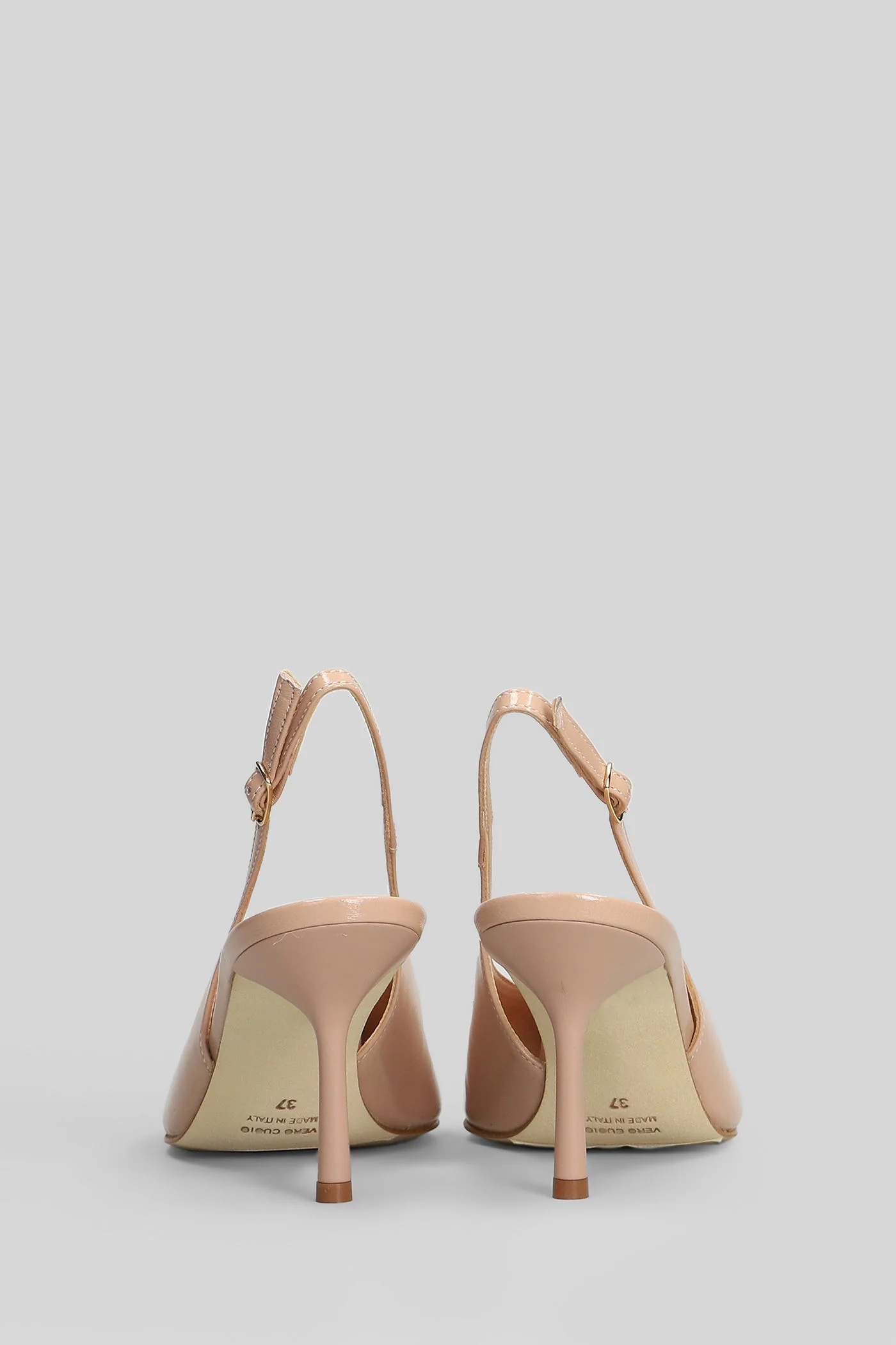 Pumps in powder leather - Image 4
