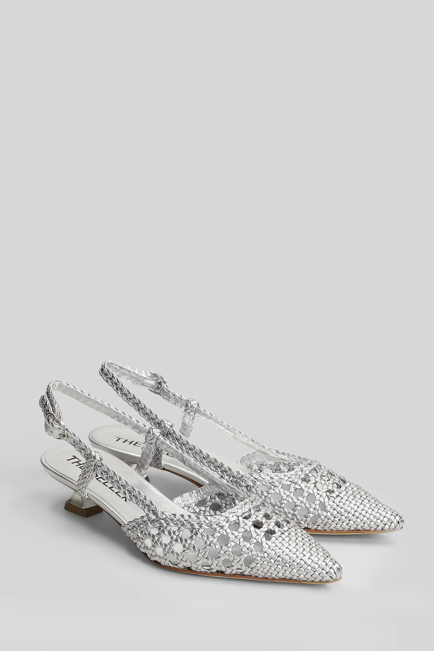 Pumps in silver leather - Image 2
