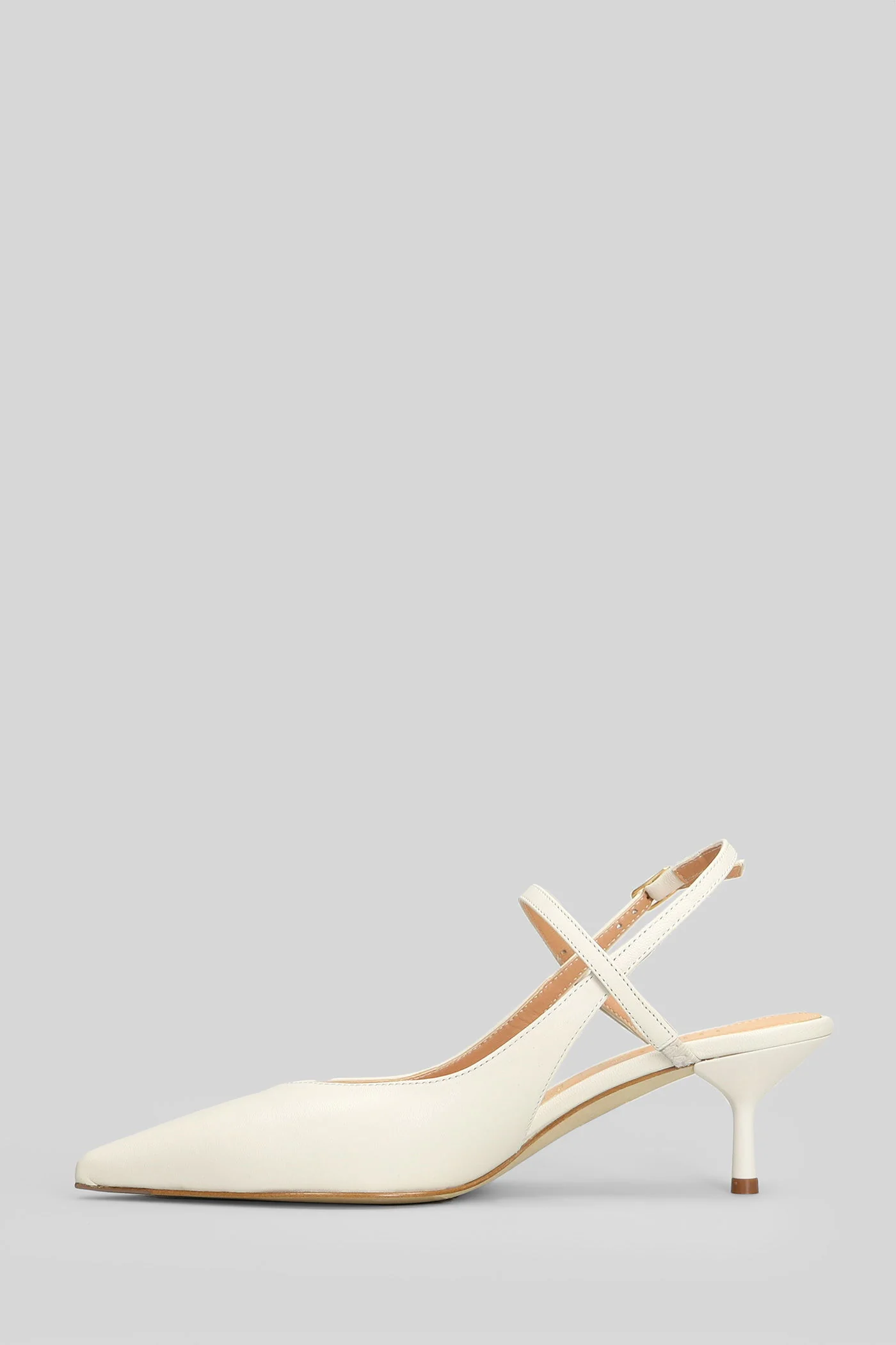Pumps in white leather - Image 3