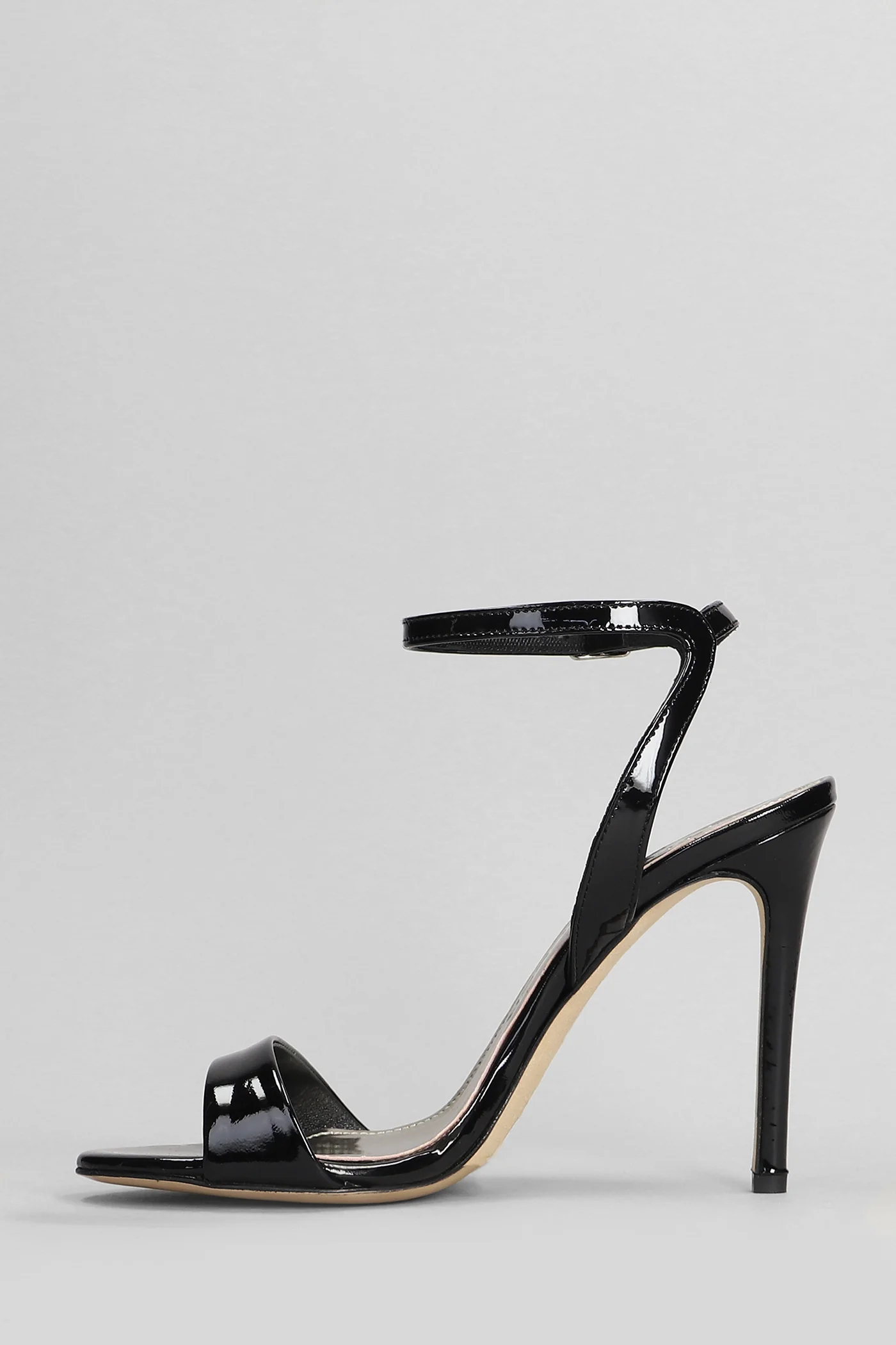 Sandals in black patent leather - Image 3