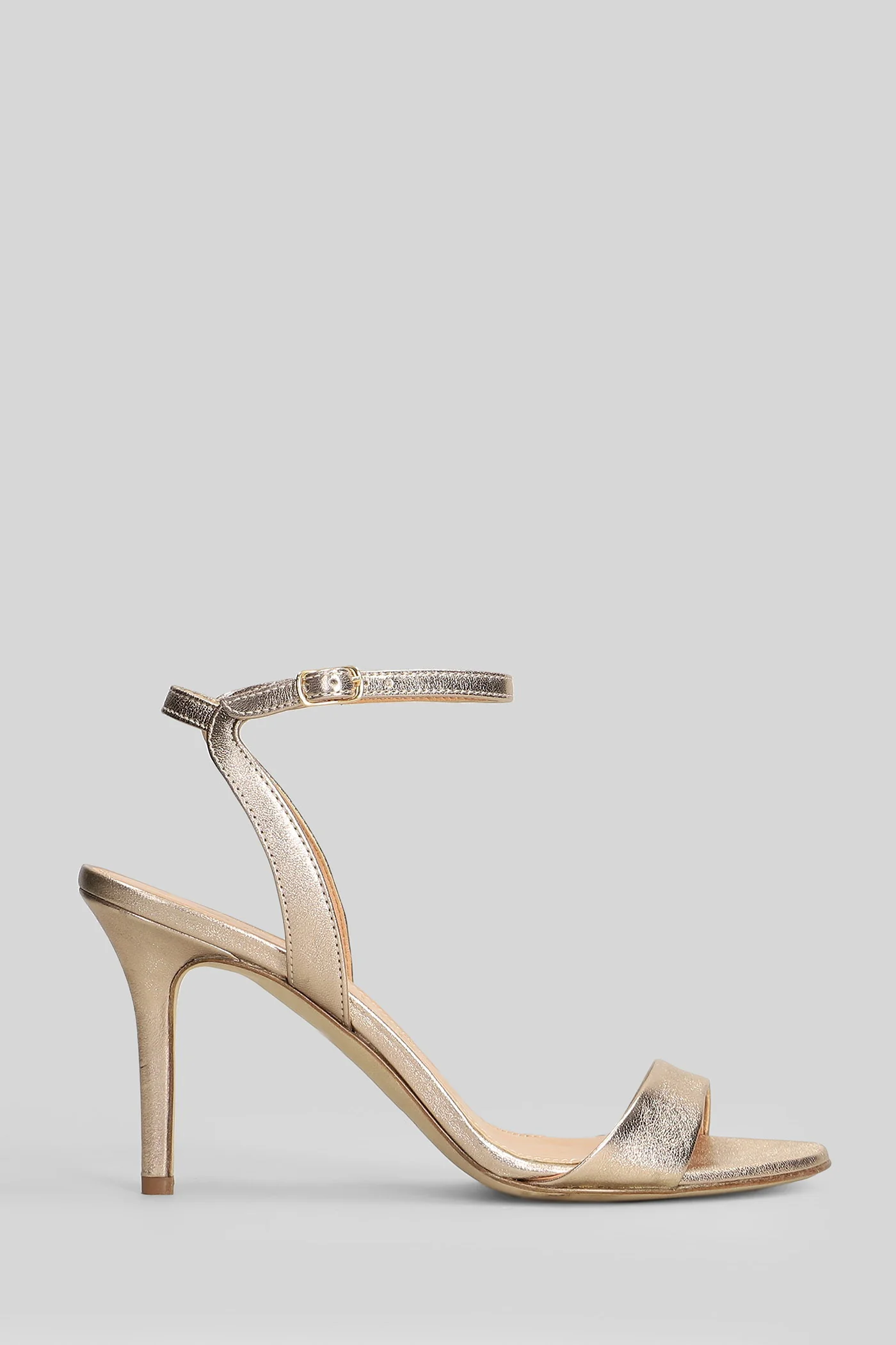 Sandals in copper leather