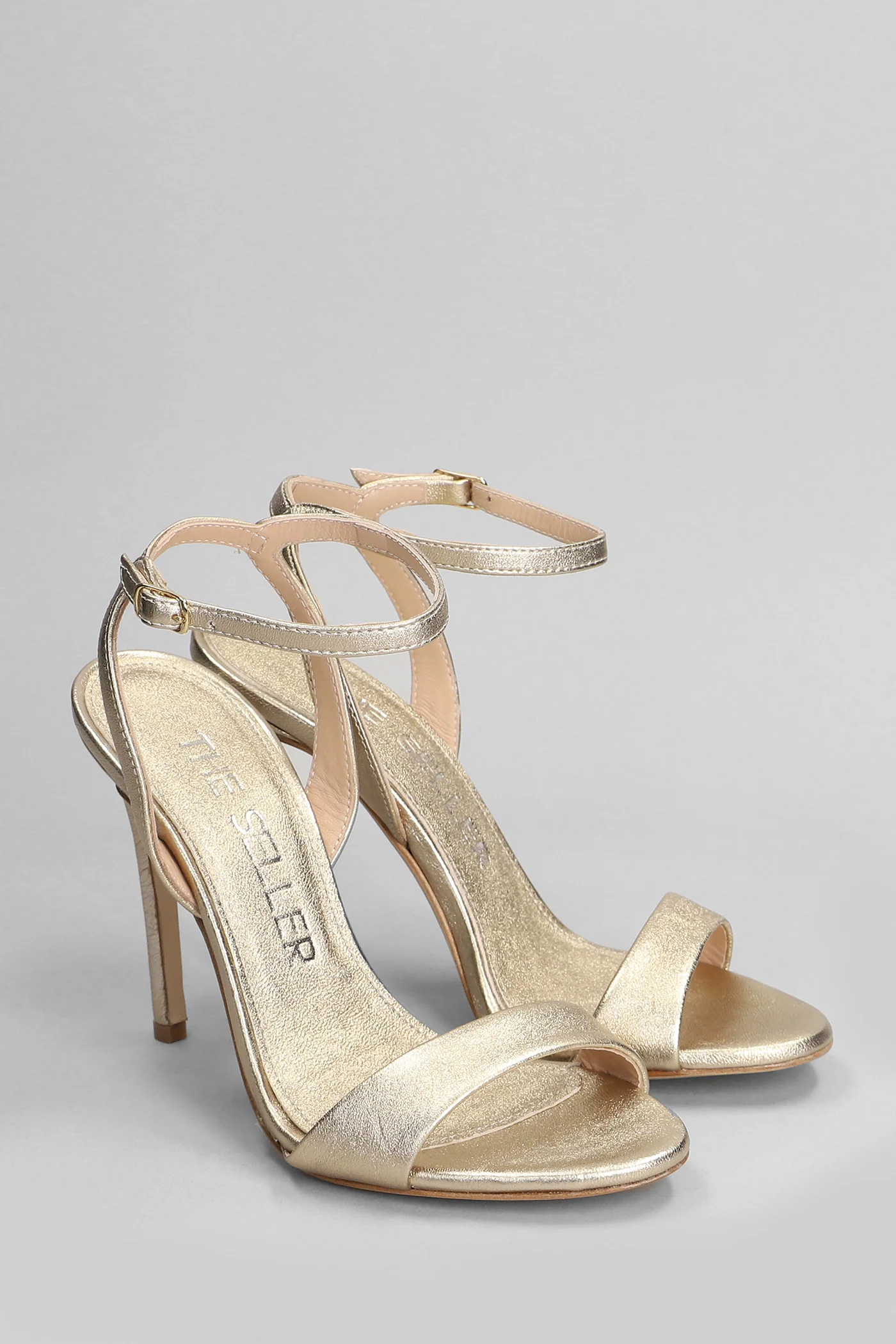 Sandals in gold leather - Image 2