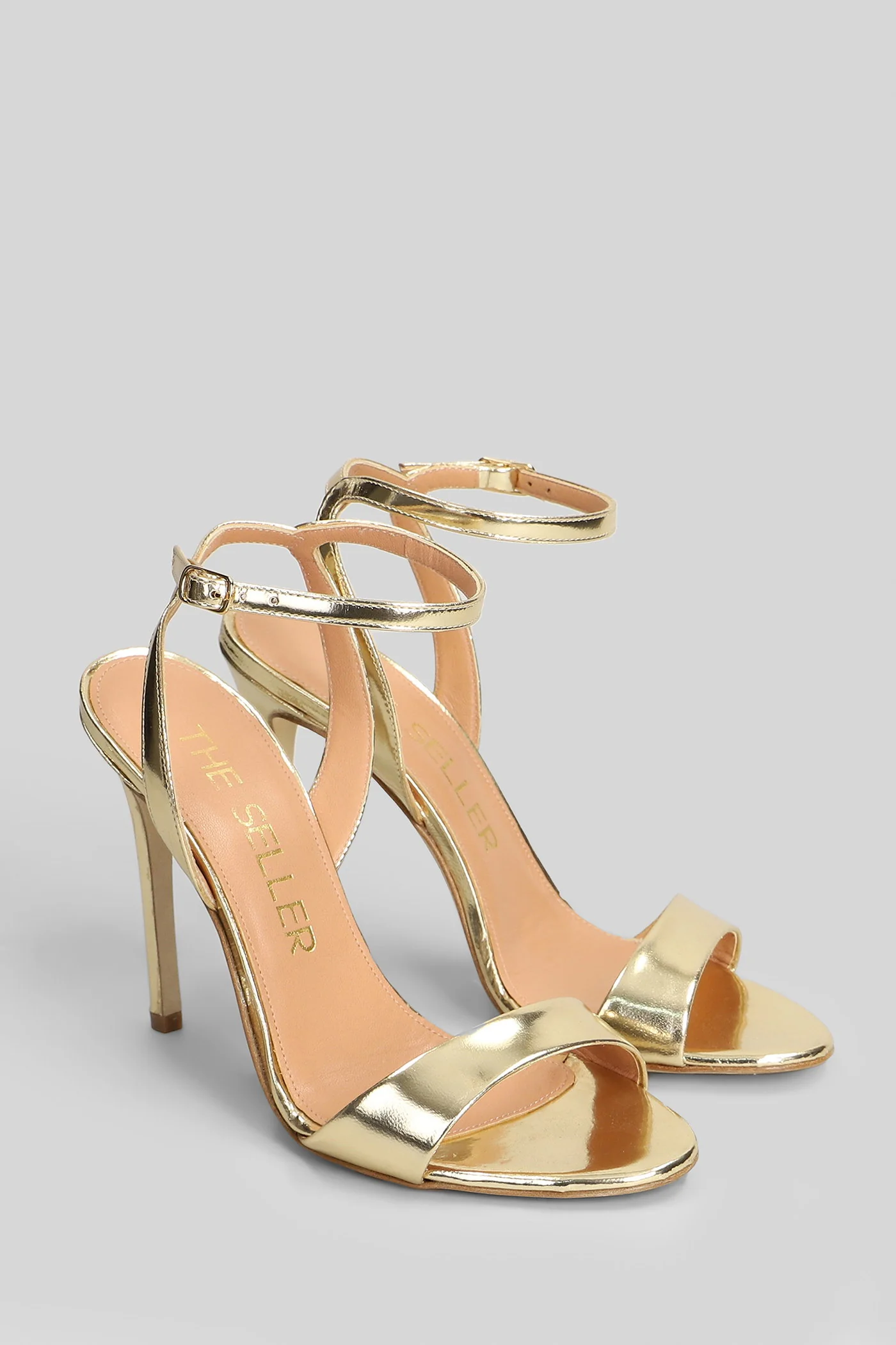 Sandals in gold leather - Image 2