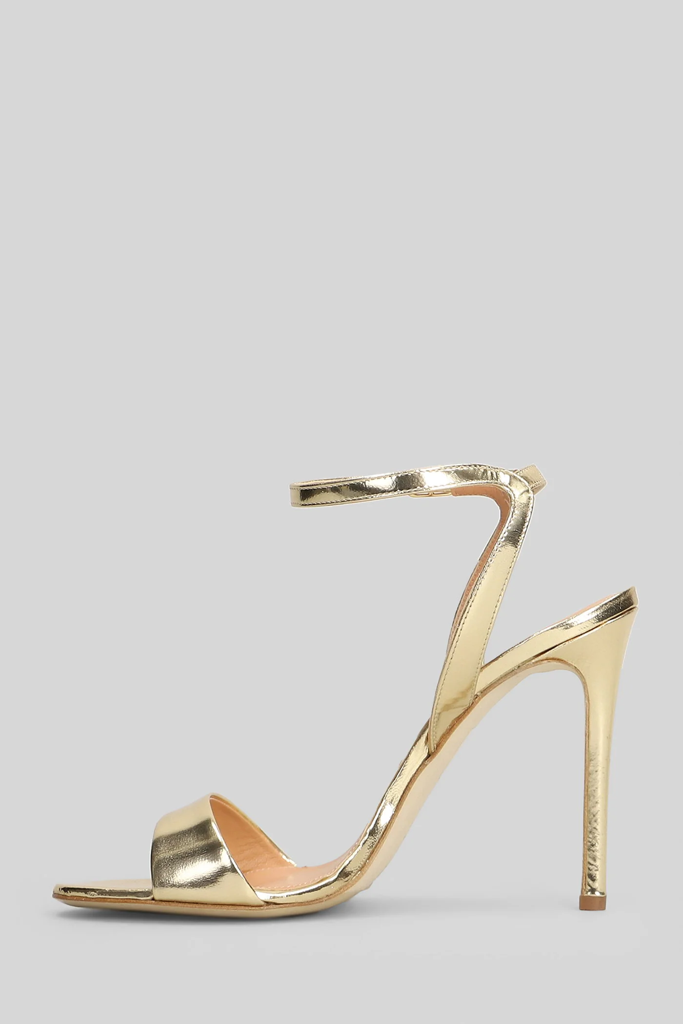 Sandals in gold leather - Image 3