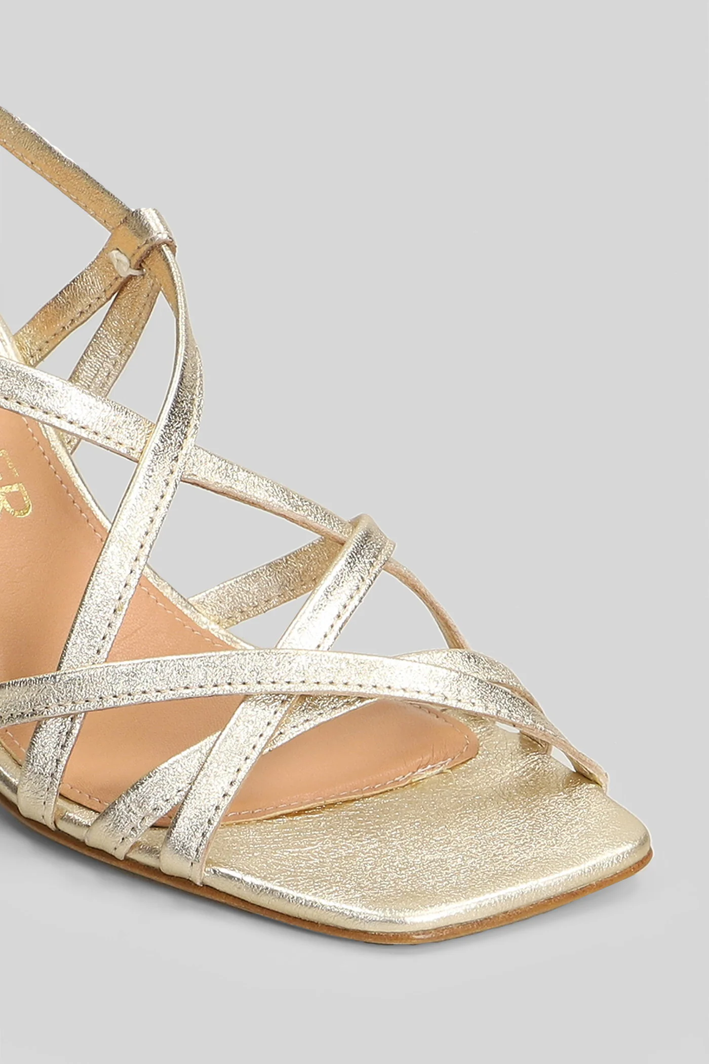 Sandals in platinum leather - Image 5